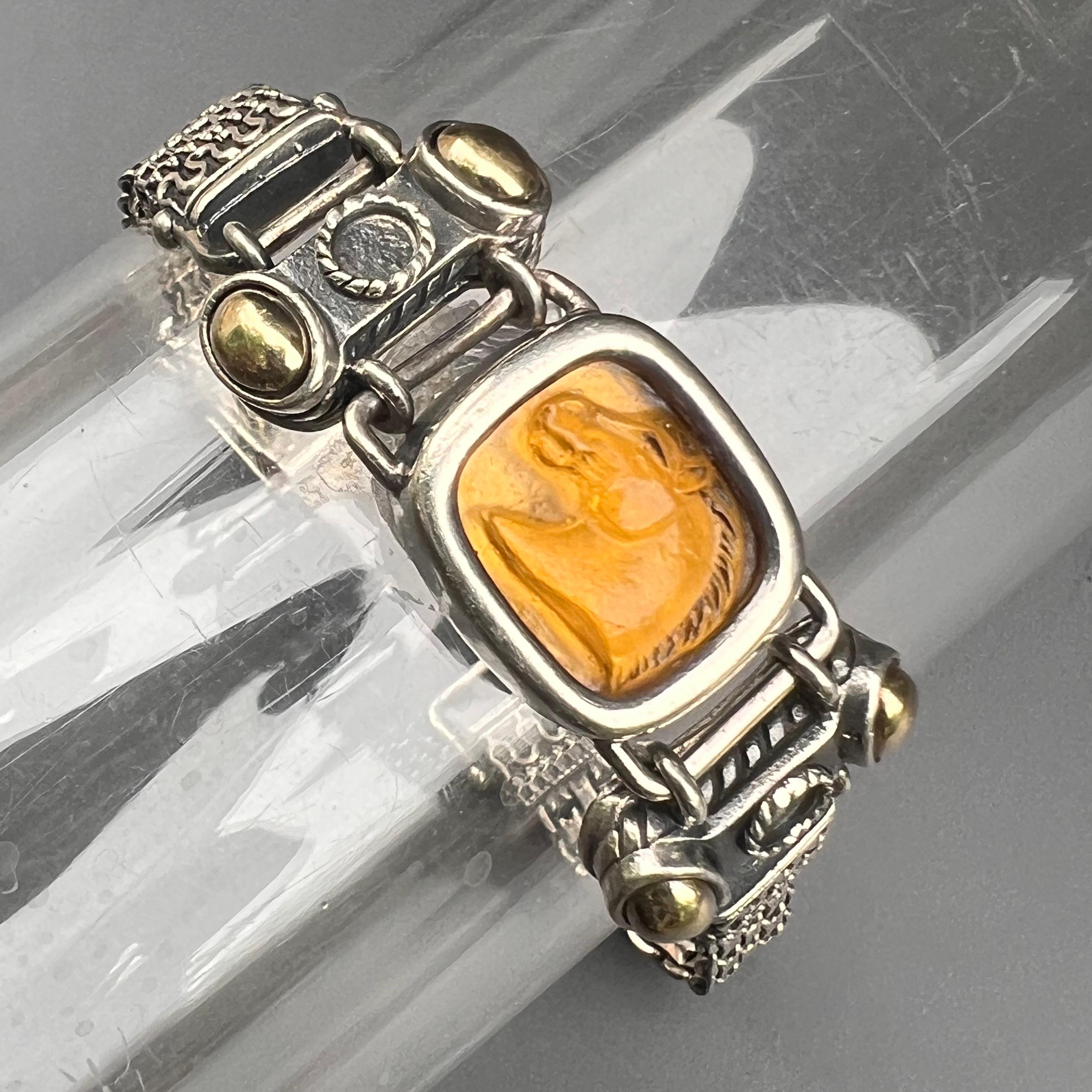Mod Modern Sterling Silver  14kt Gold Horse Head Bangle In Good Condition For Sale In Monroe Township, NJ