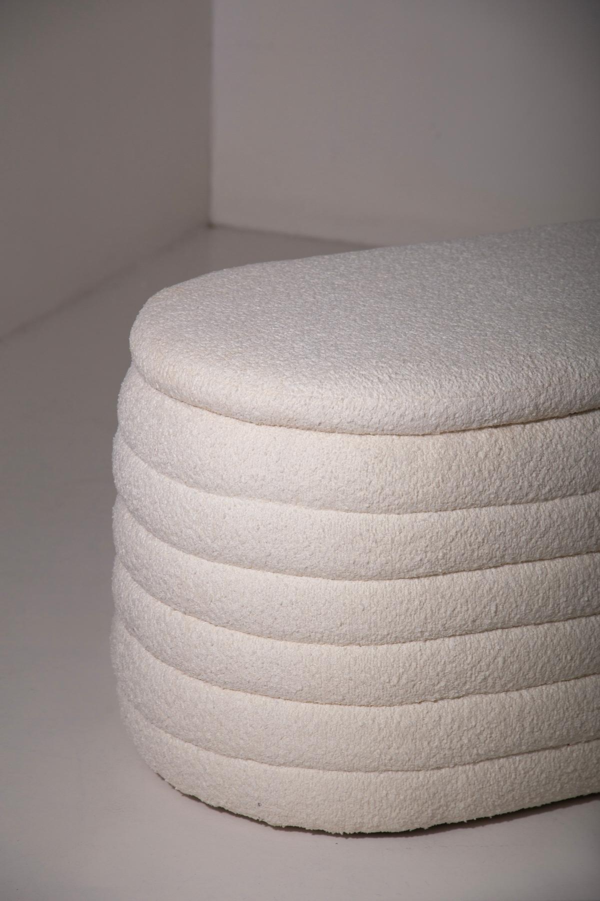 Mod. SoftWave storage bench in white Bouclè Newly manufactured in vendita 7