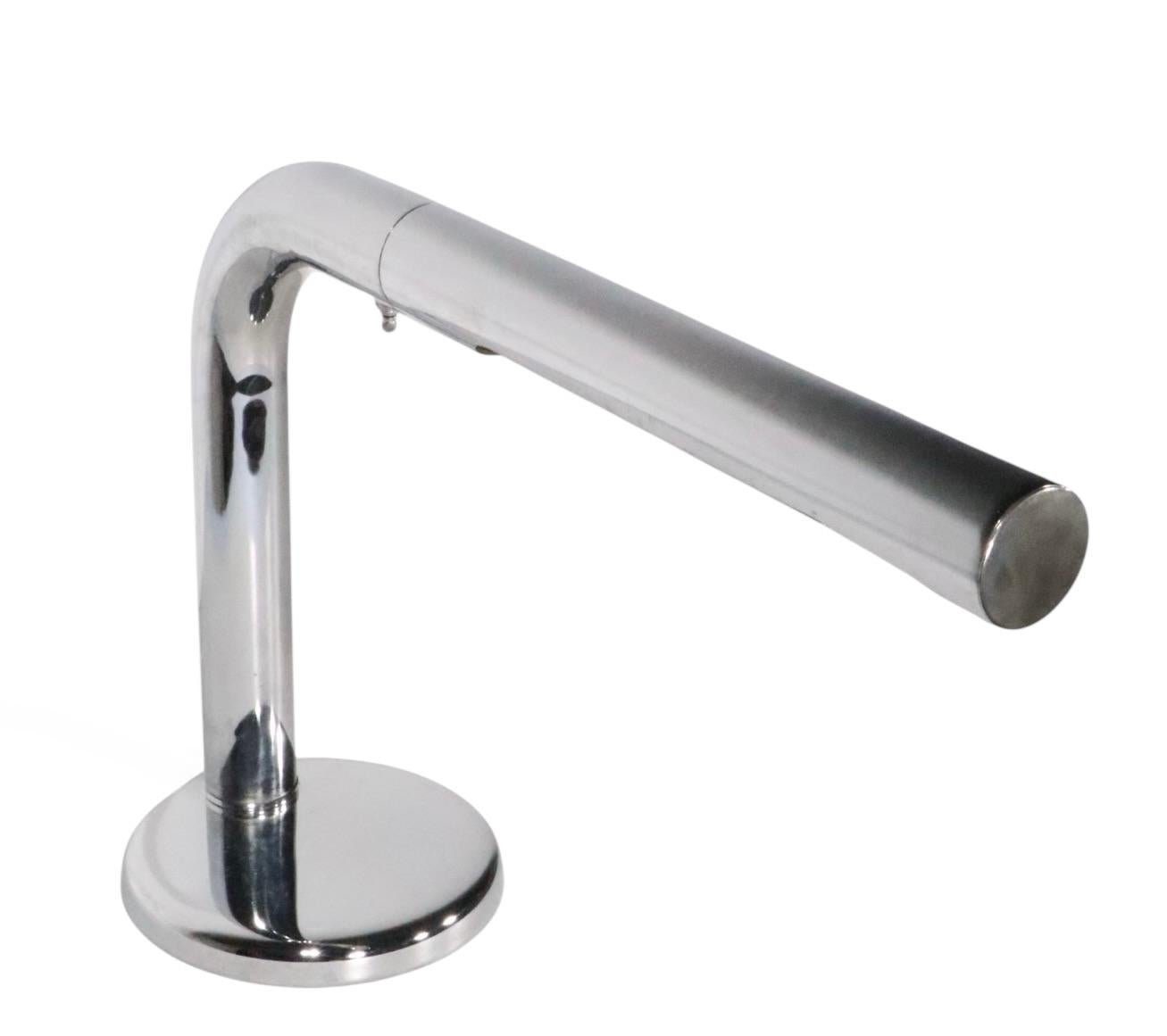 Mod Space Age Chrom Schreibtischlampe von Sonneman ca. 1970's (20. Jahrhundert) im Angebot