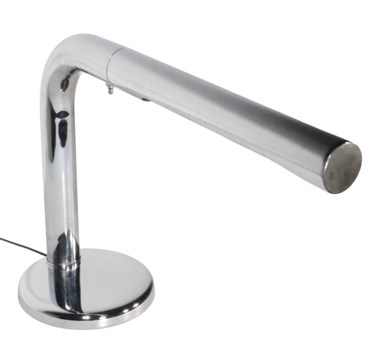Mod Space Age Chrom Schreibtischlampe von Sonneman ca. 1970's im Angebot 1