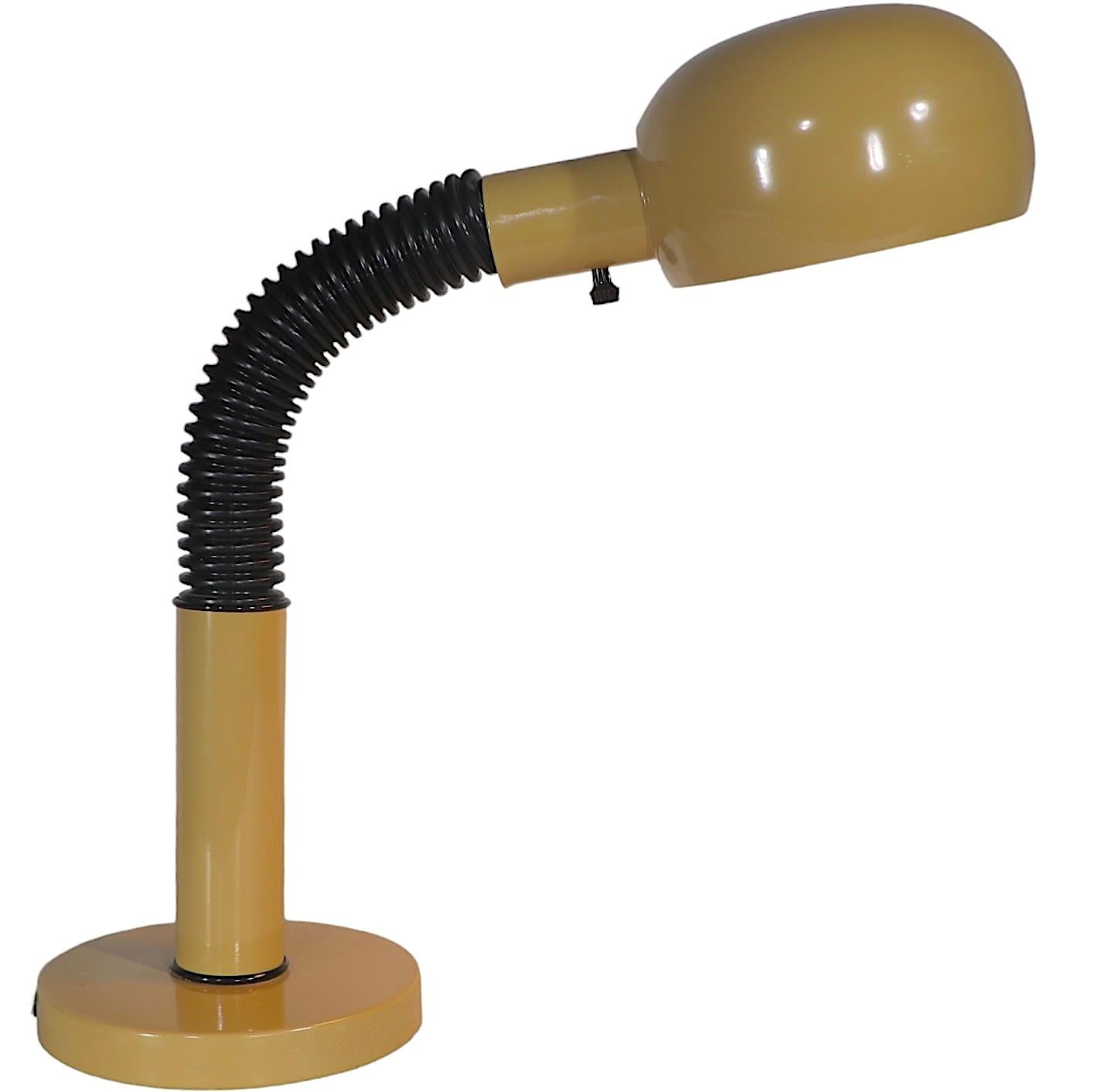 Mod Space Age  Flex Arm Desk Lamp  For Sale 9