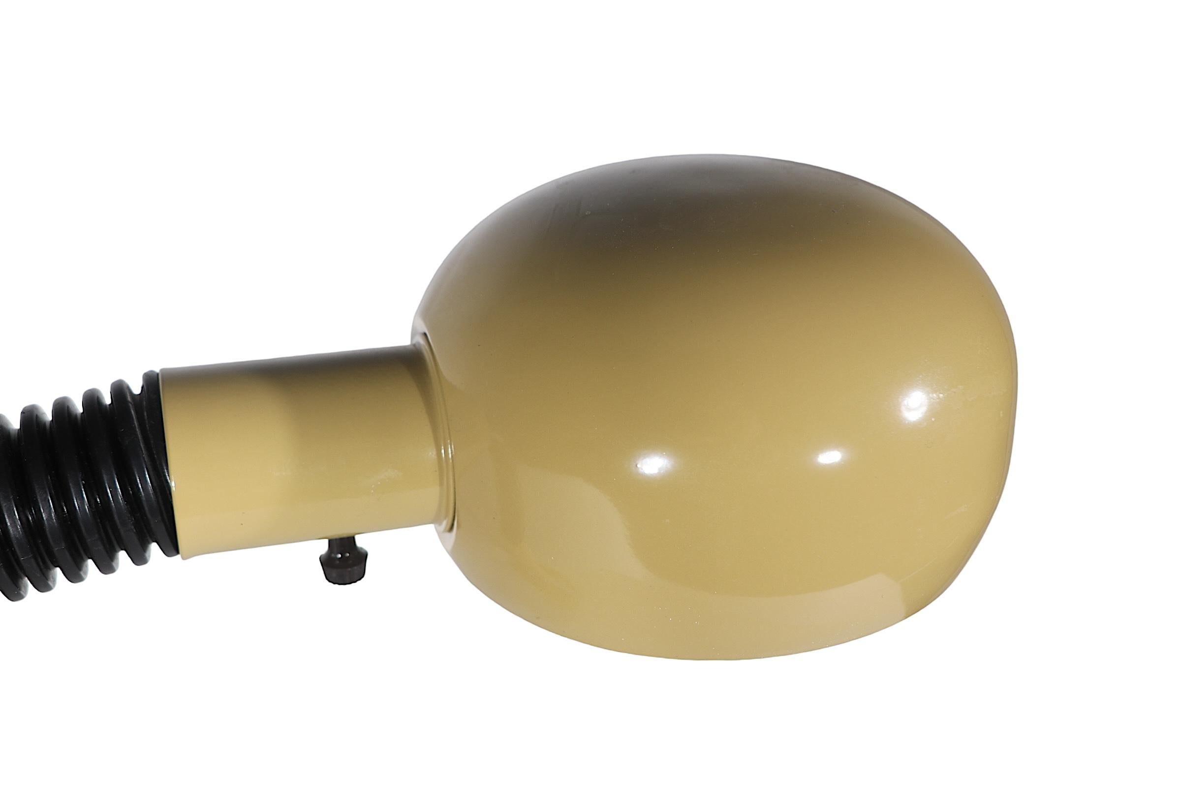 Mod Space Age  Flex Arm Desk Lamp  For Sale 11