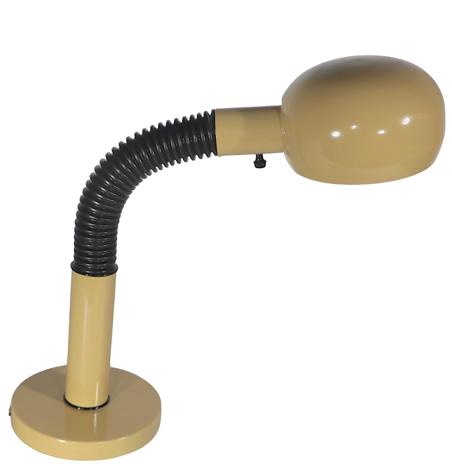 Mod Space Age  Flex Arm Desk Lamp  For Sale 11