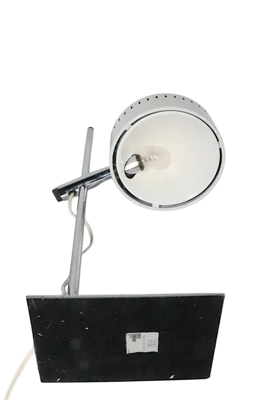 Mod Space Age Mid Century Adjustable TIK Desk Lamp by Robert Sonneman c. 1970's 10