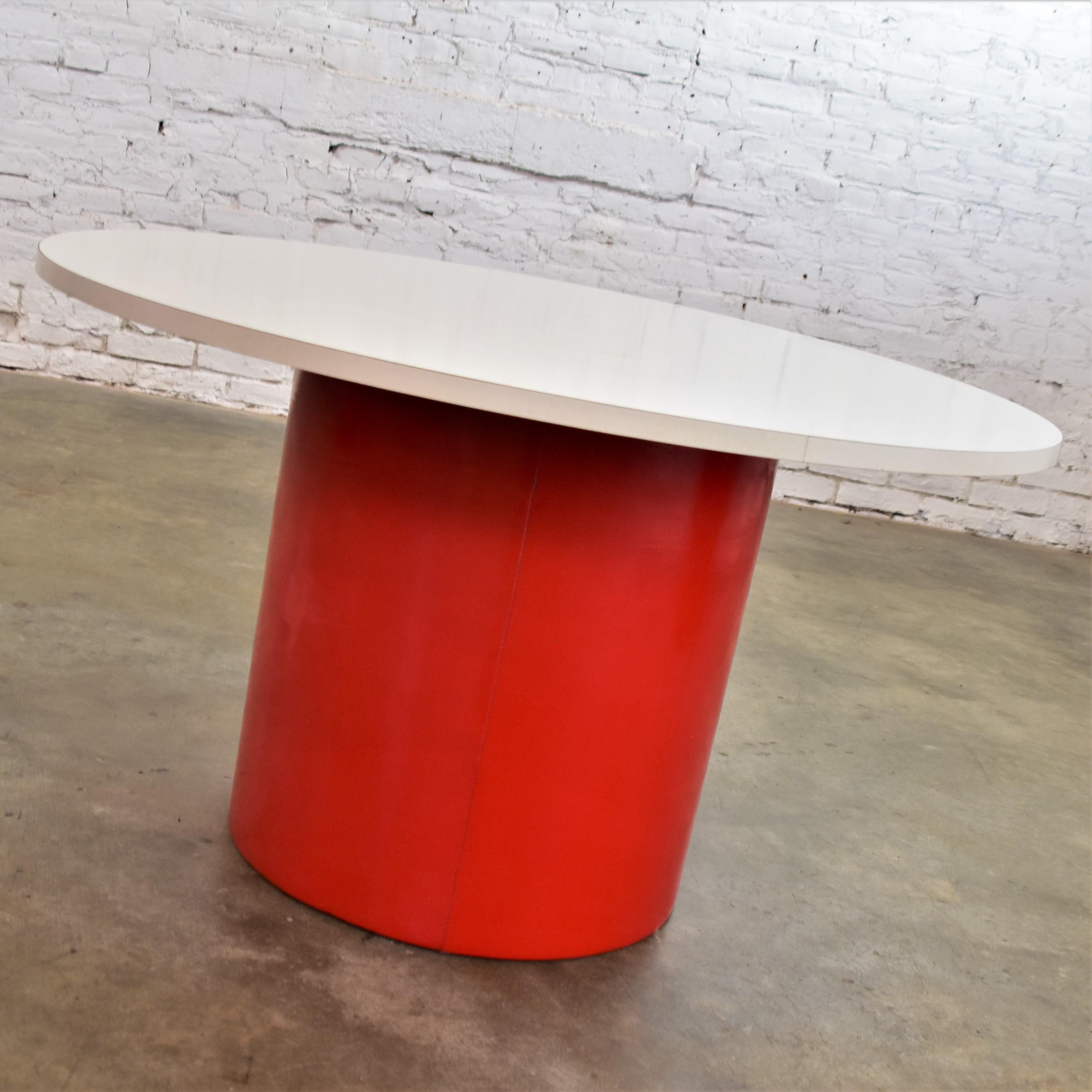 Faux Leather Mod Style MCM New Design Idiom Table by Milo Baughman Thayer Coggin Red & White 