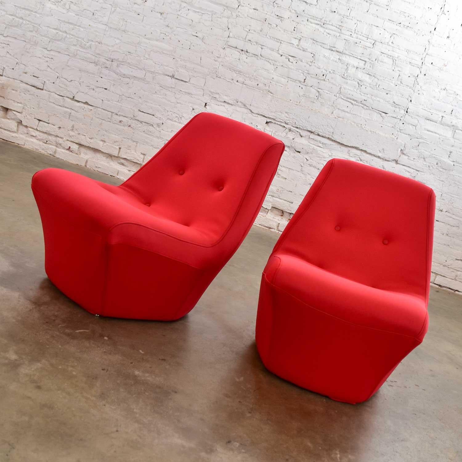 American Mod Style Mid-Century Modern Red Neoprene Fabric Slipper Chairs by Founders Furn