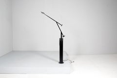 mod. "Tizio" Lamp by R. Sapper for Artemide Black Metal Floor Lamp 1972 Italy
