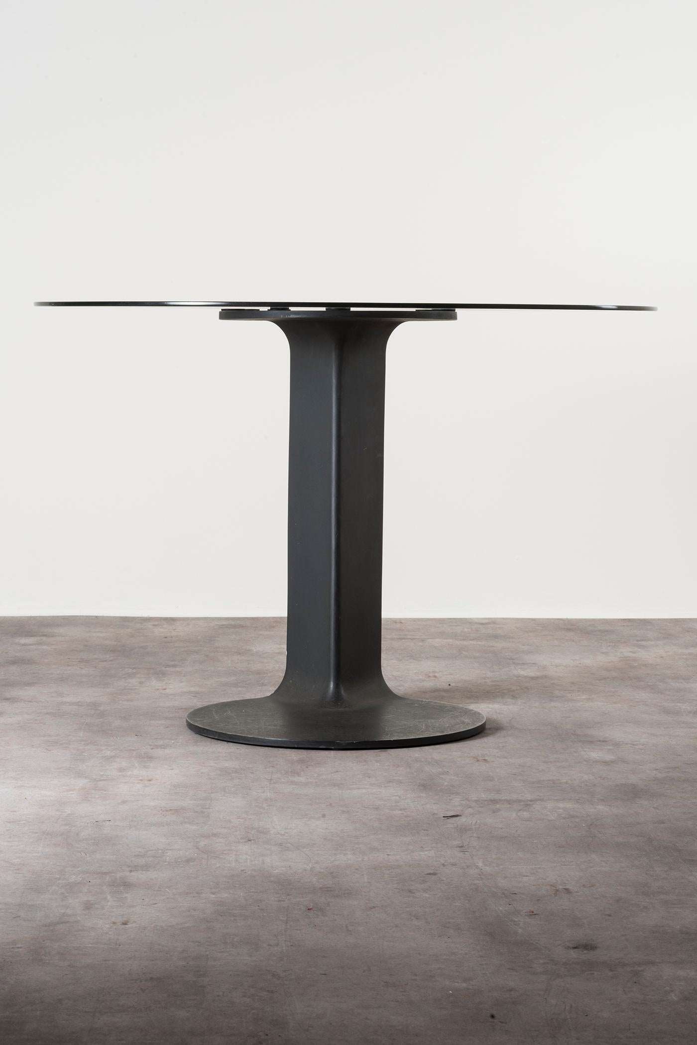Polished Mod TL59 Two Tables by Afra and Tobia Scarpa For Sale