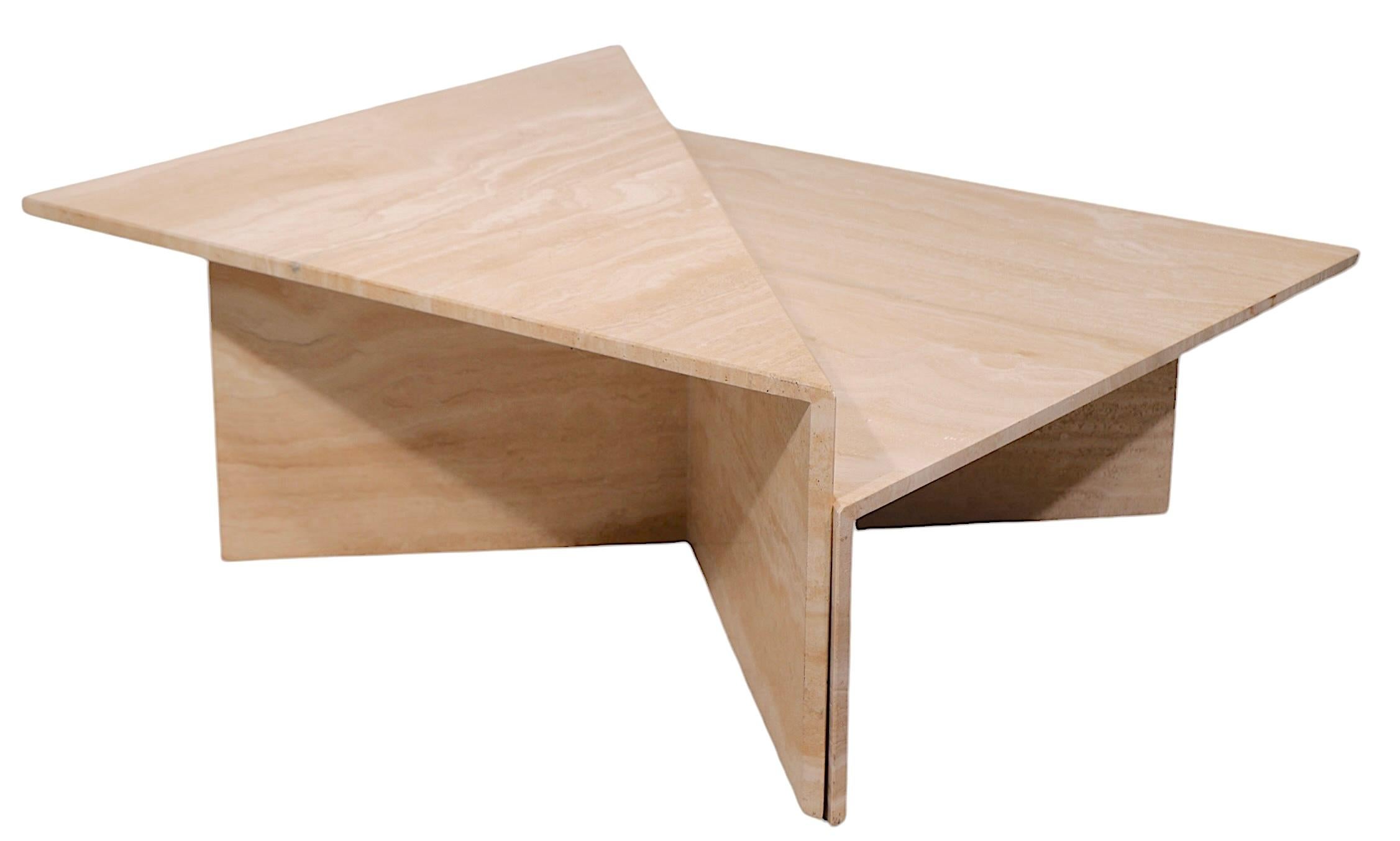 Table basse Up & Up & Up Mod fabriquée en Italie vers 1970 en vente 7