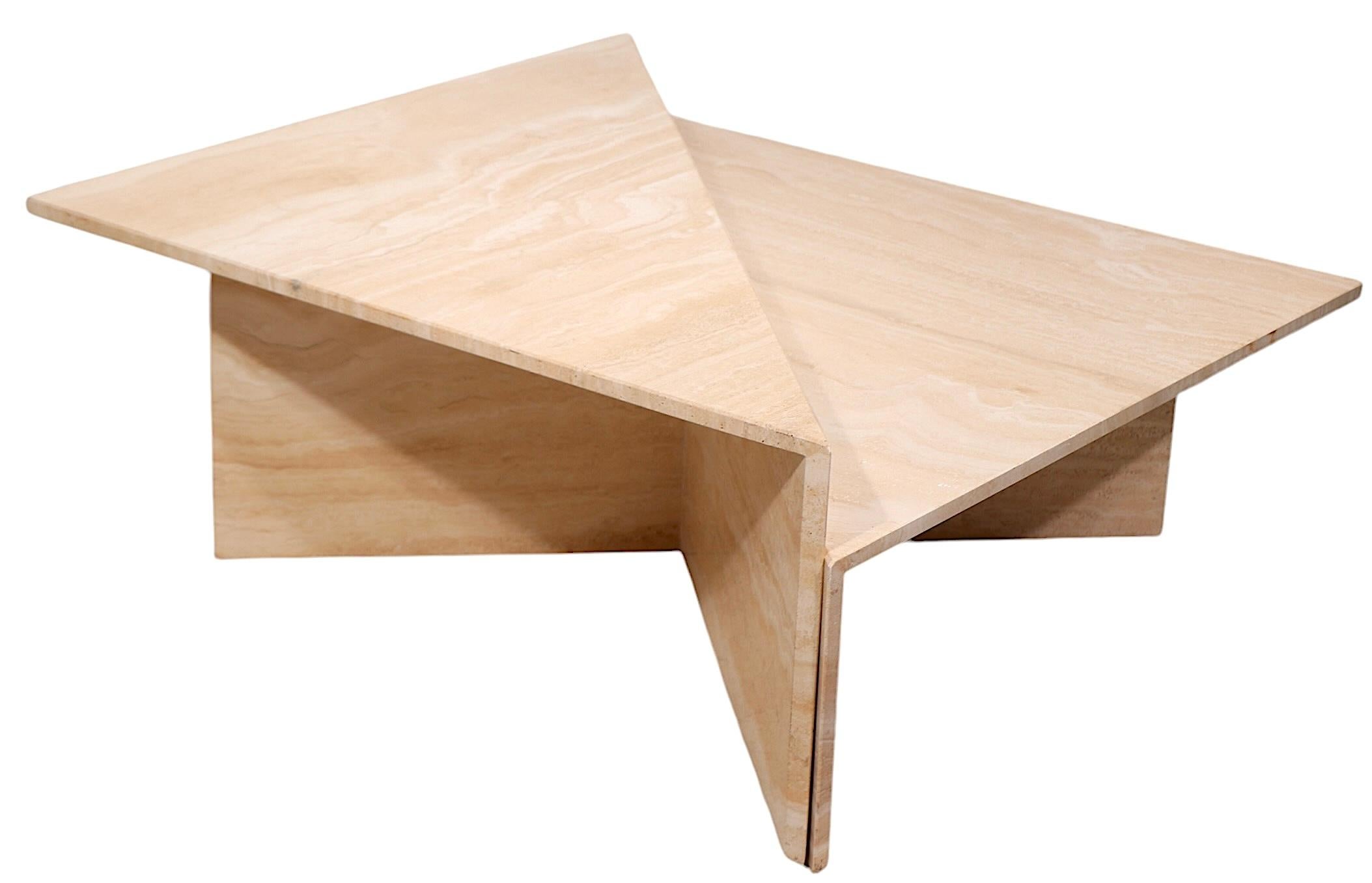 Table basse Up & Up & Up Mod fabriquée en Italie vers 1970 en vente 8