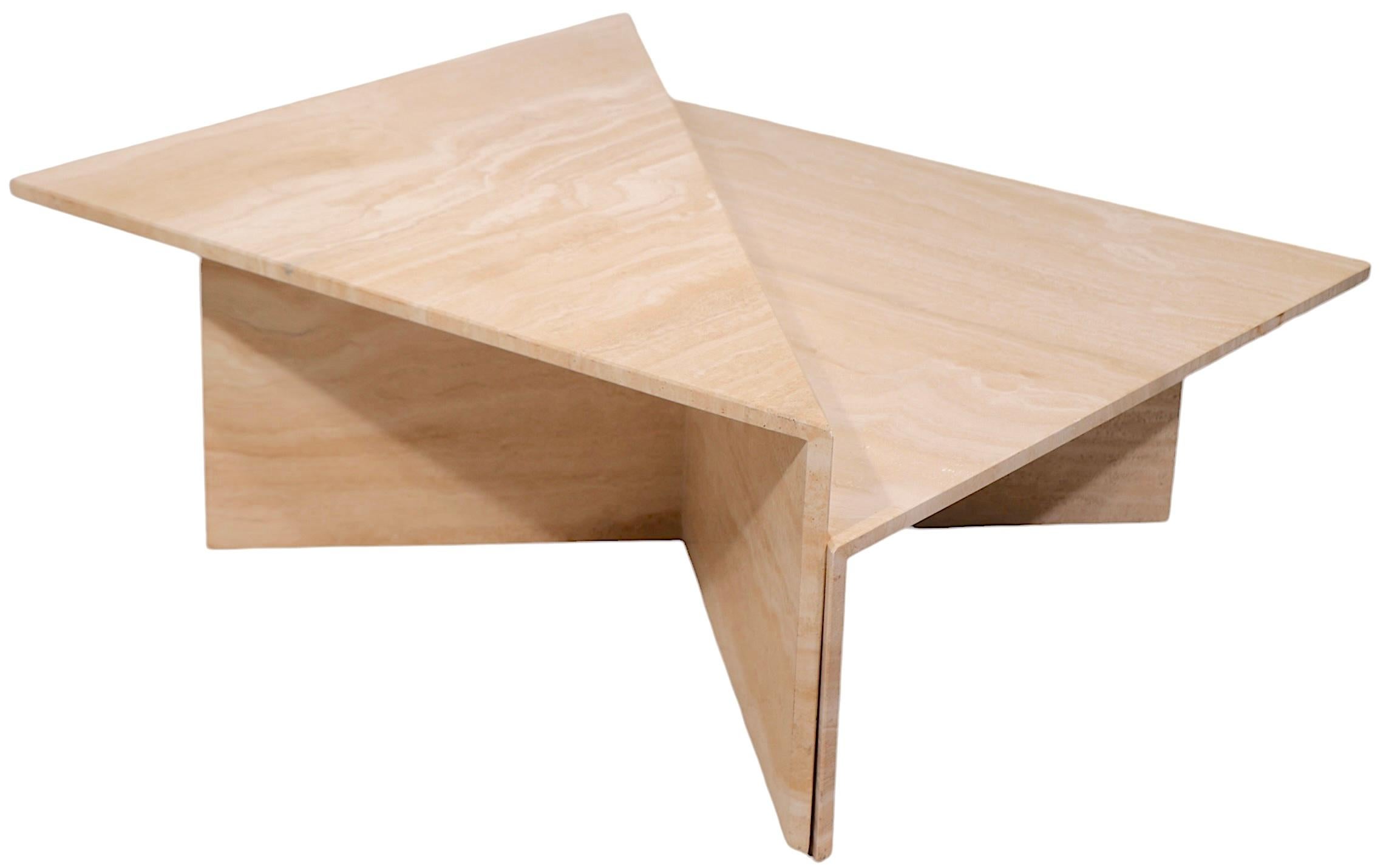 Table basse Up & Up & Up Mod fabriquée en Italie vers 1970 en vente 9