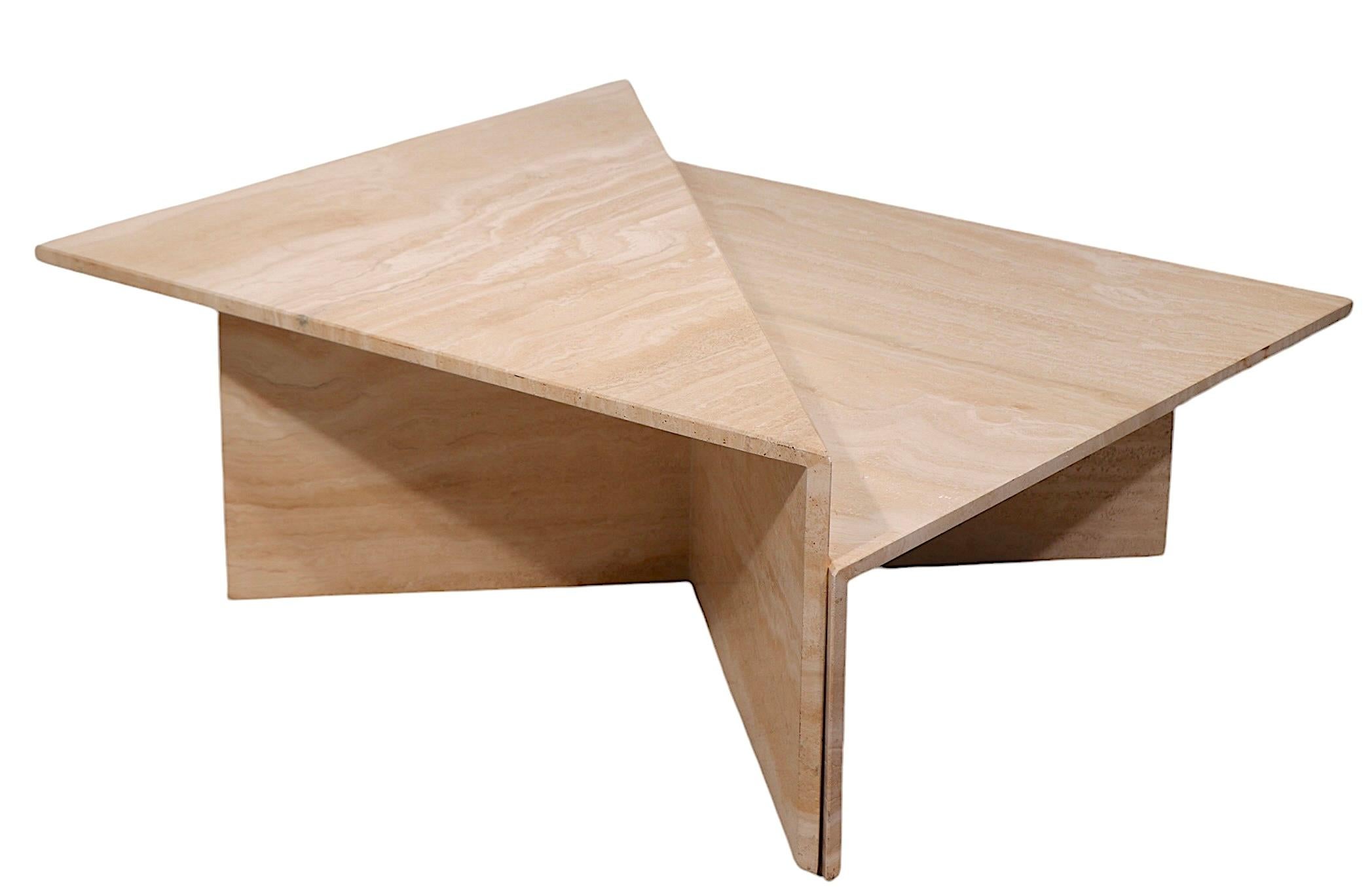 Table basse Up & Up & Up Mod fabriquée en Italie vers 1970 en vente 10