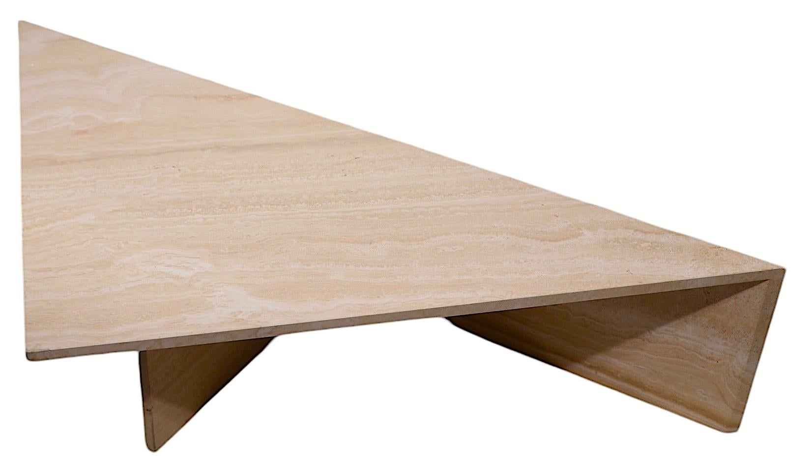 Postmoderne Table basse Up & Up & Up Mod fabriquée en Italie vers 1970 en vente
