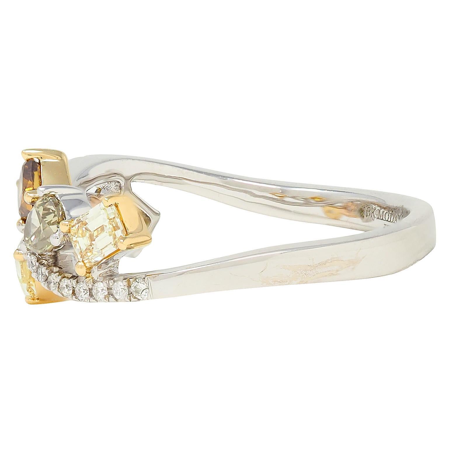Modani Contemporary Fancy Diamond 18 Karat Two-Tone Gold Band Ring 1