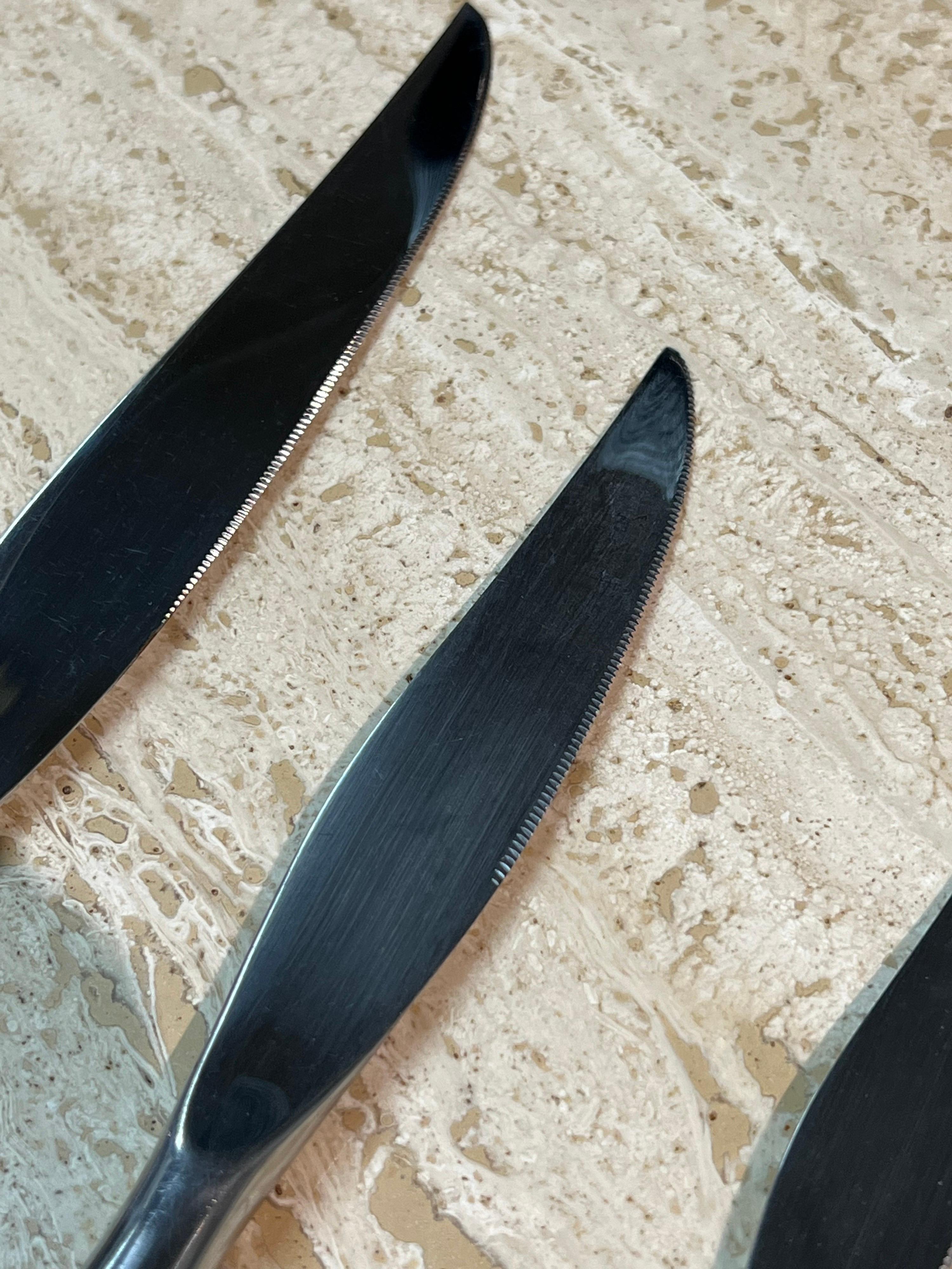 Mode Danish Rosewood and Stainless Steel Knives by Sheffield, Set of Three For Sale 5