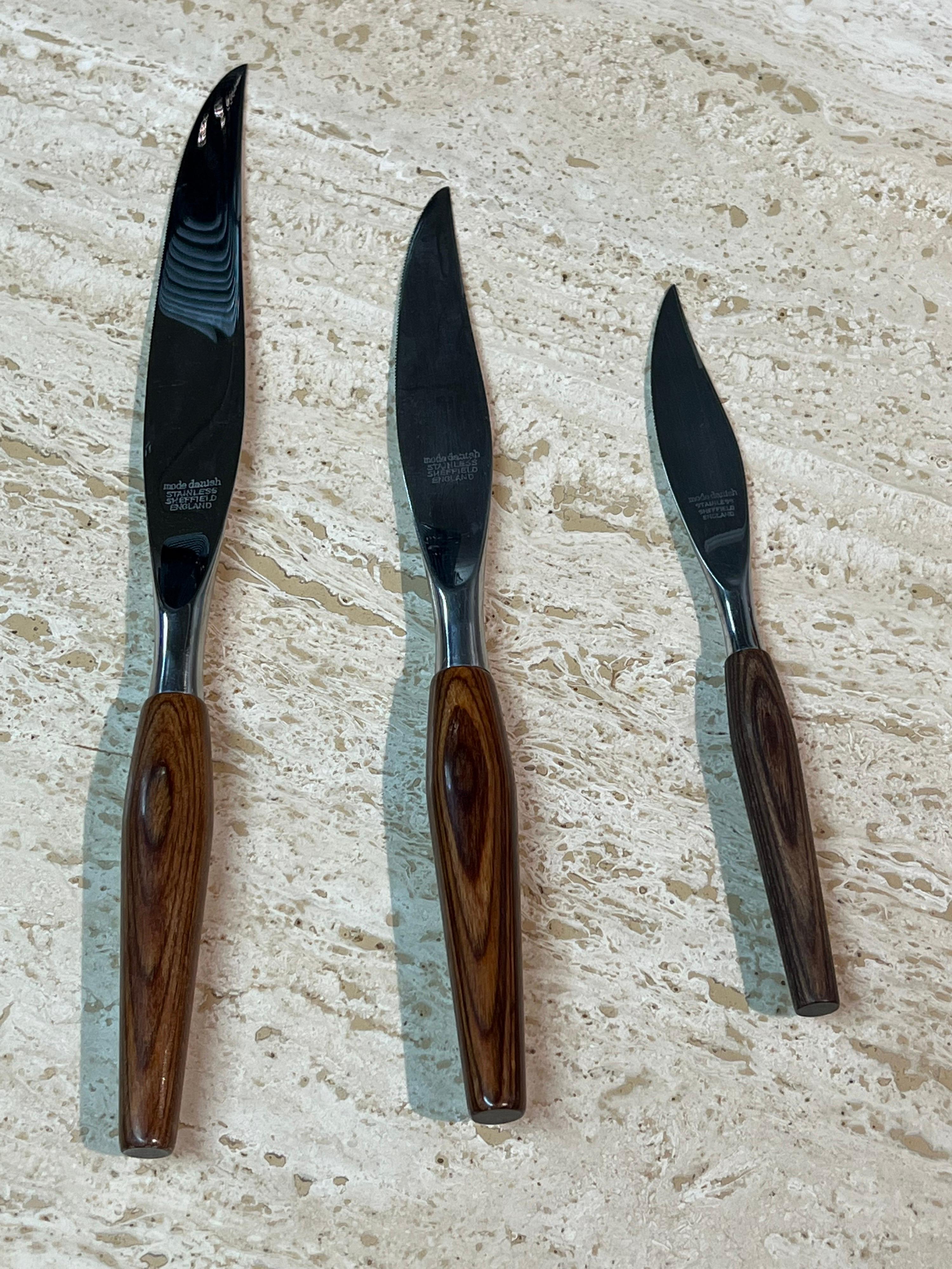 English Mode Danish Rosewood and Stainless Steel Knives by Sheffield, Set of Three For Sale