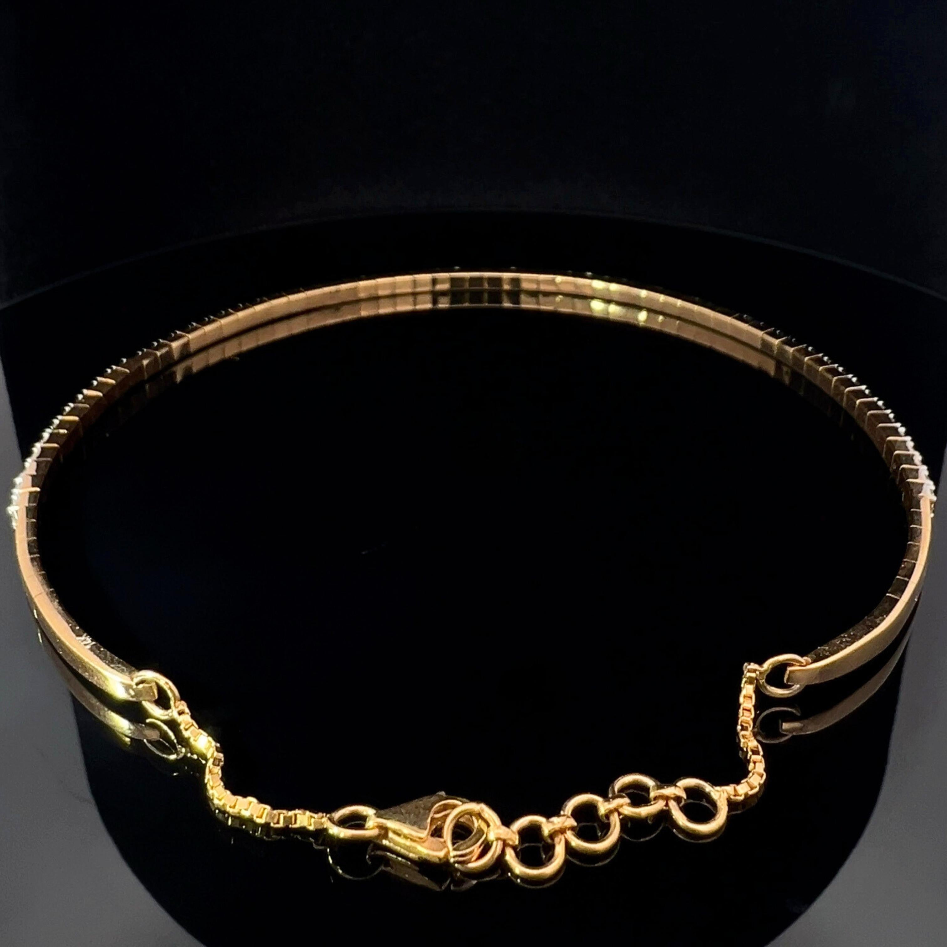 Moderno AdornA Classico girocollo con diamanti in oro giallo 14K in vendita