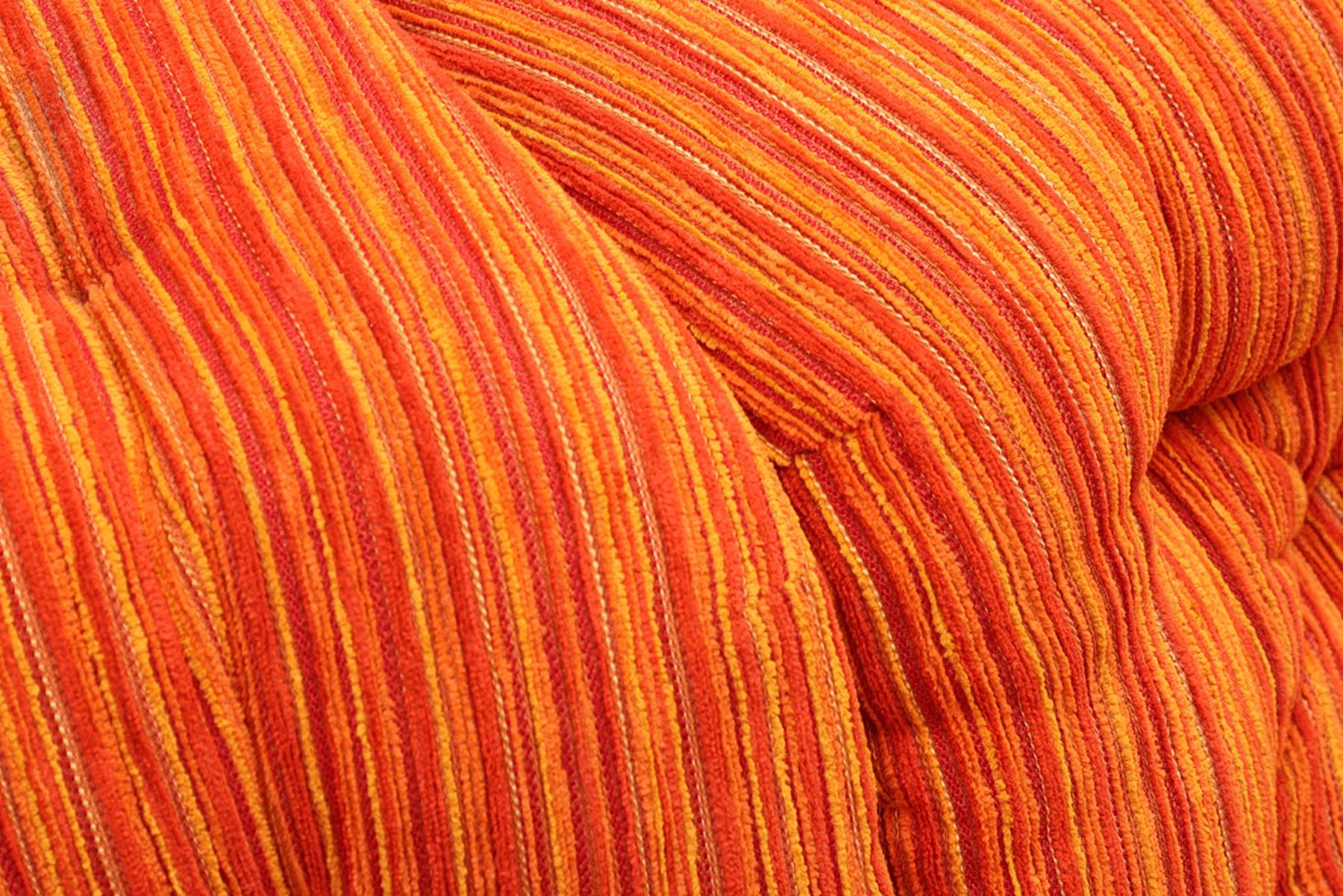 Mid-Century Modern Canapé modulaire cinq pièces Modèle 008 en laine rayée orange des années 1970 en vente