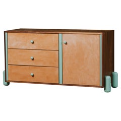 Modell 03 - Moderne Kommode aus Massivholz mit lackiertem Stahl und Leder