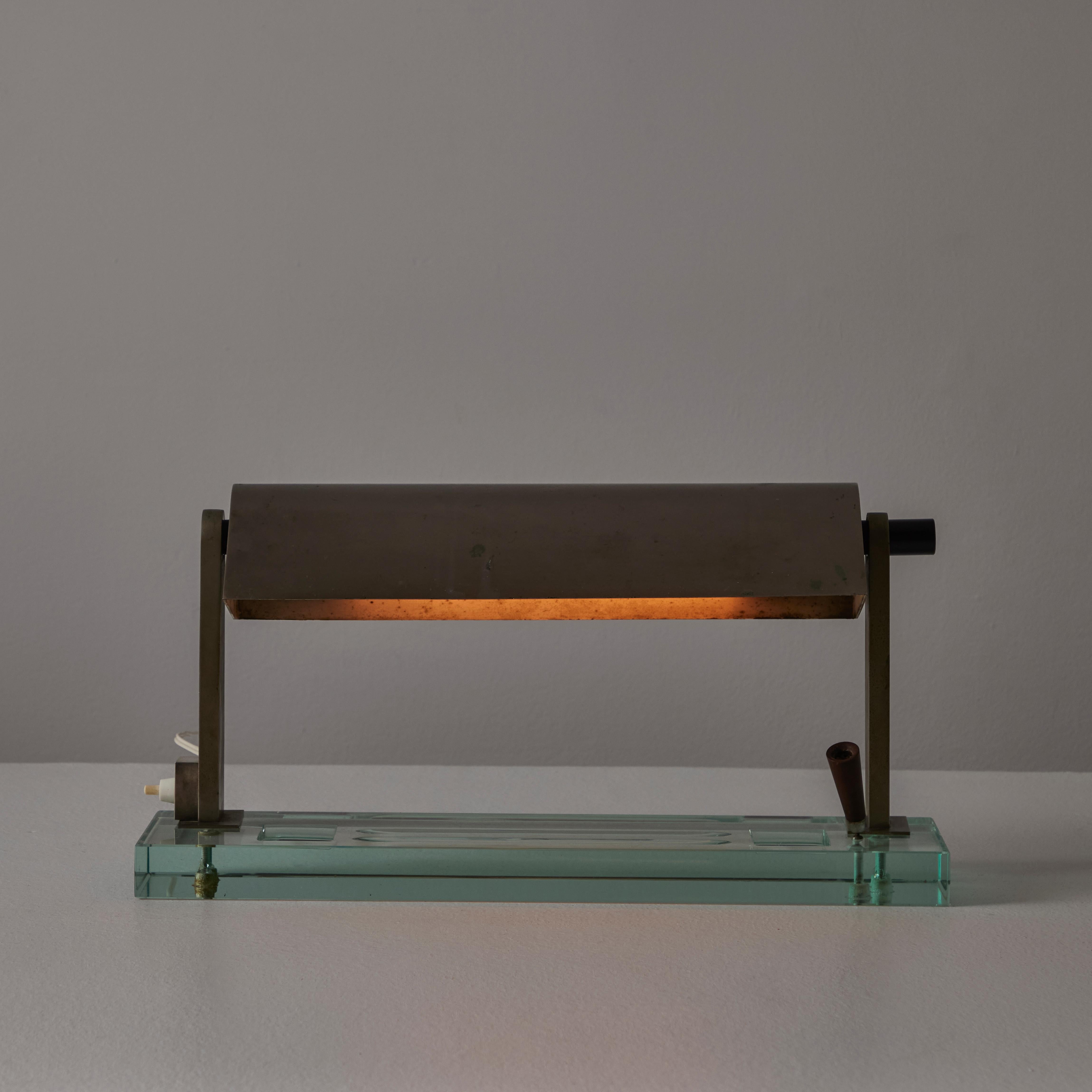 Mid-Century Modern Model 0408 Table Lamp by Fontana Arte For Sale