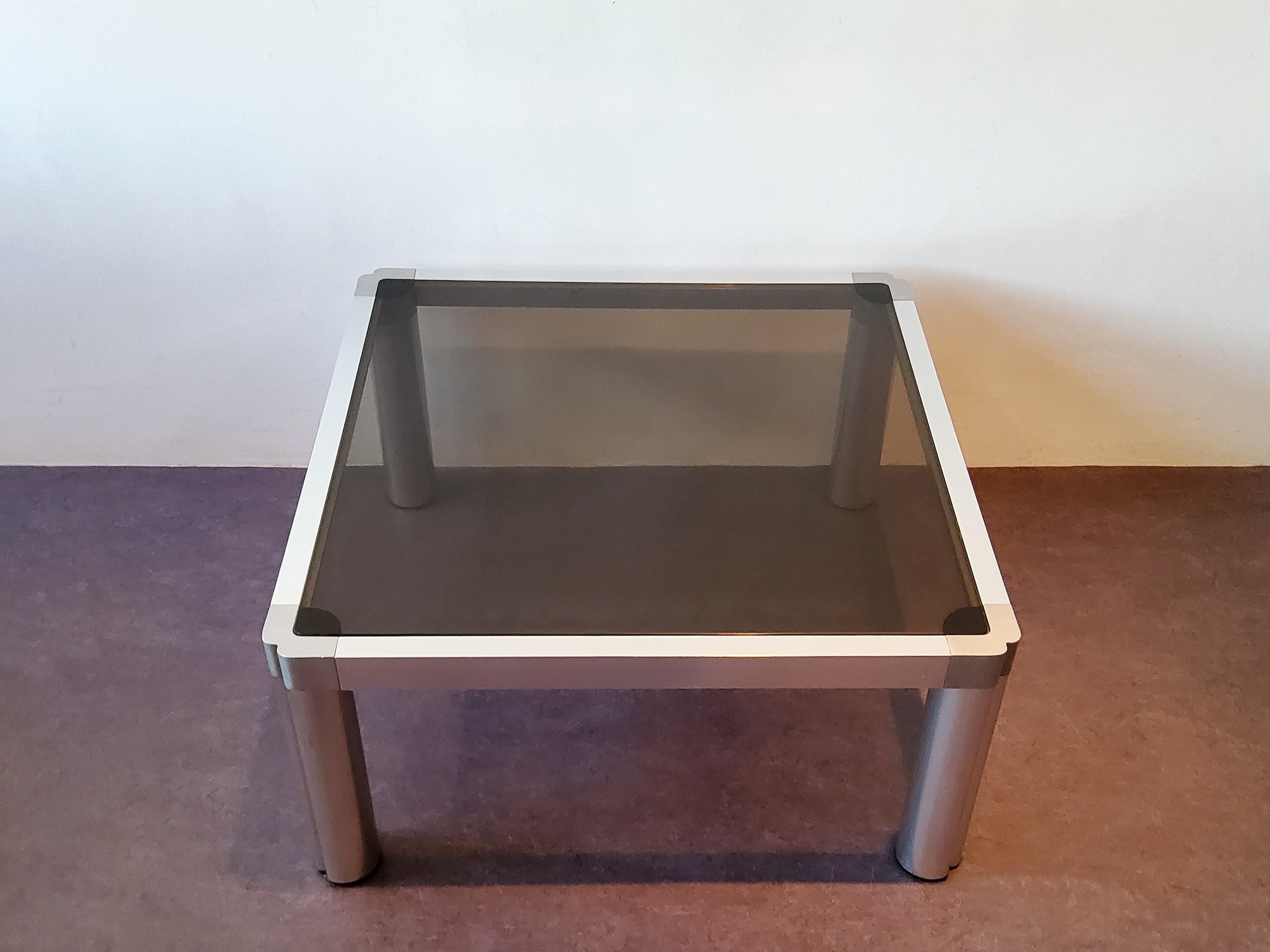Late 20th Century Model 100 Coffee Table by Kho Liang Ie for Artifort, the Netherlands, 1974 For Sale