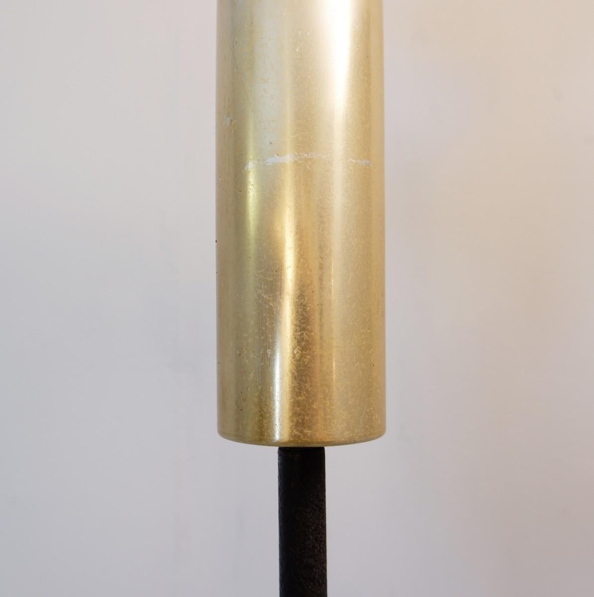 2 Stehlampen „Modell 1073“ von Gino Sarfatti für Arteluce (Moderne der Mitte des Jahrhunderts) im Angebot