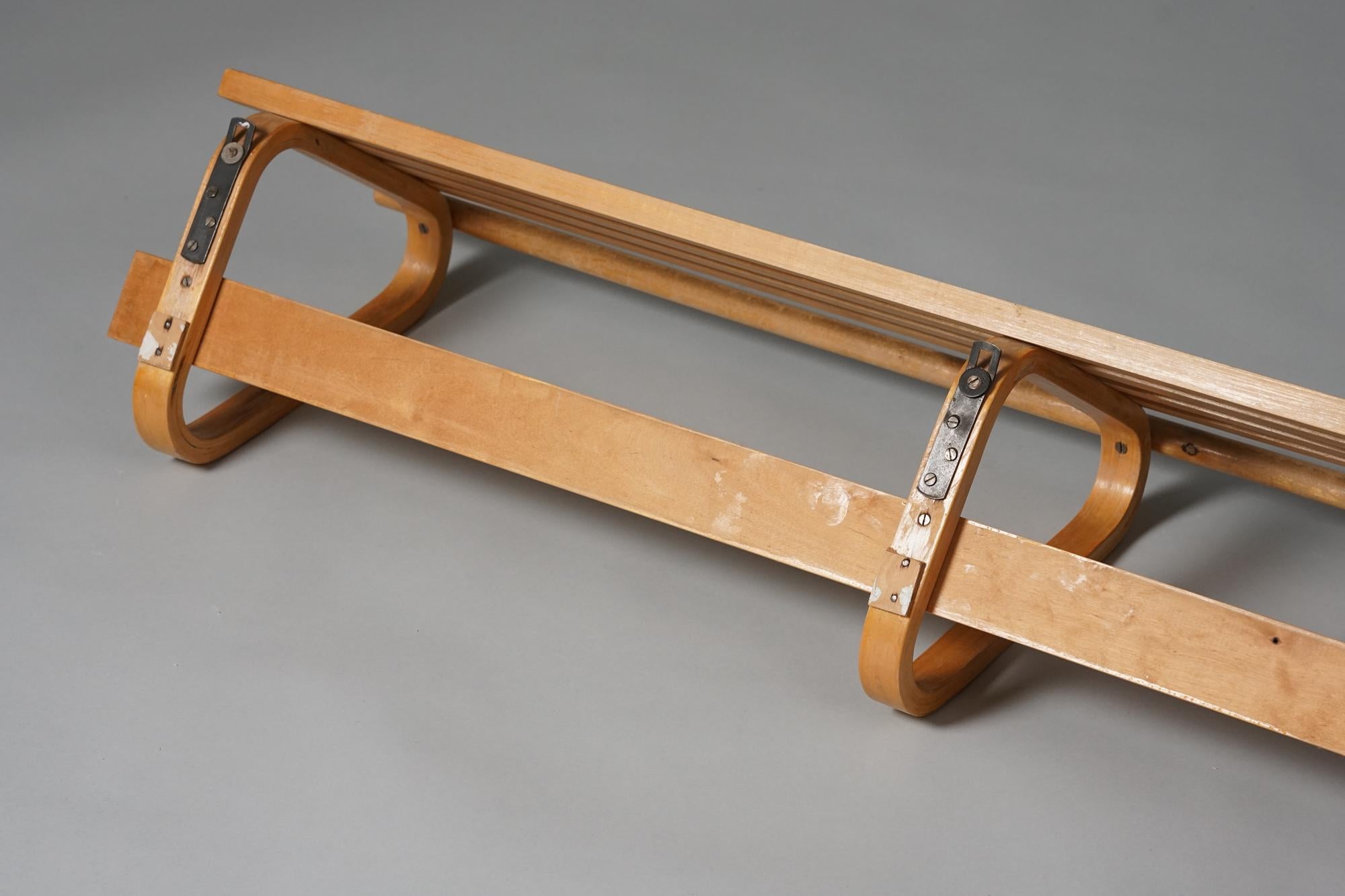 Metal Model 109 Coat Rack, Alvar Aalto, 1950s
