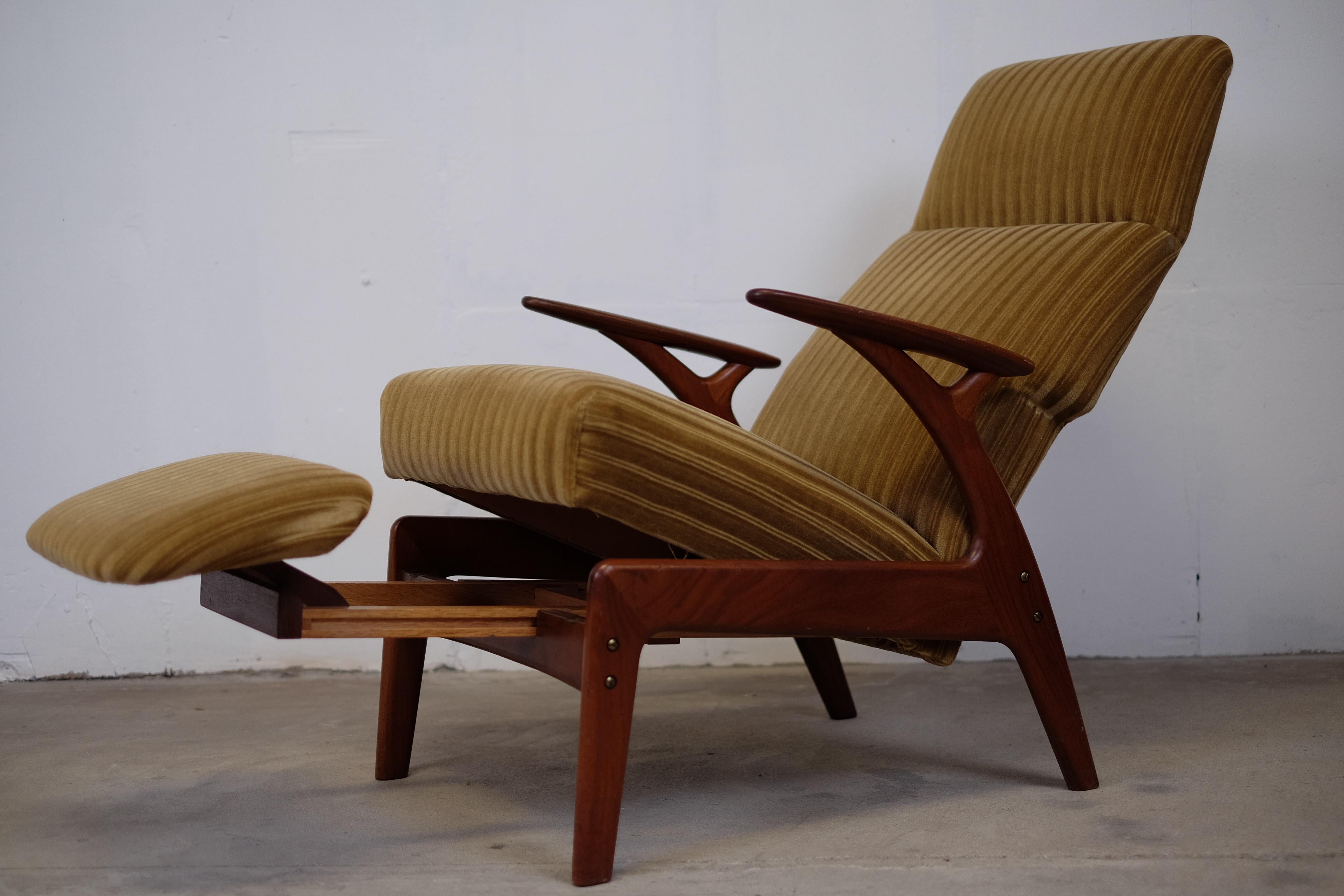 'Model 11' Teak Lounge Chair by Christian Sørensen for Gorm Møbler, Midcentury In Good Condition In Middelfart, Fyn