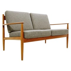 'Model 118' by Grete Jalk, Two-Seat Teak Sofa for France & Son, Denmark, 1963