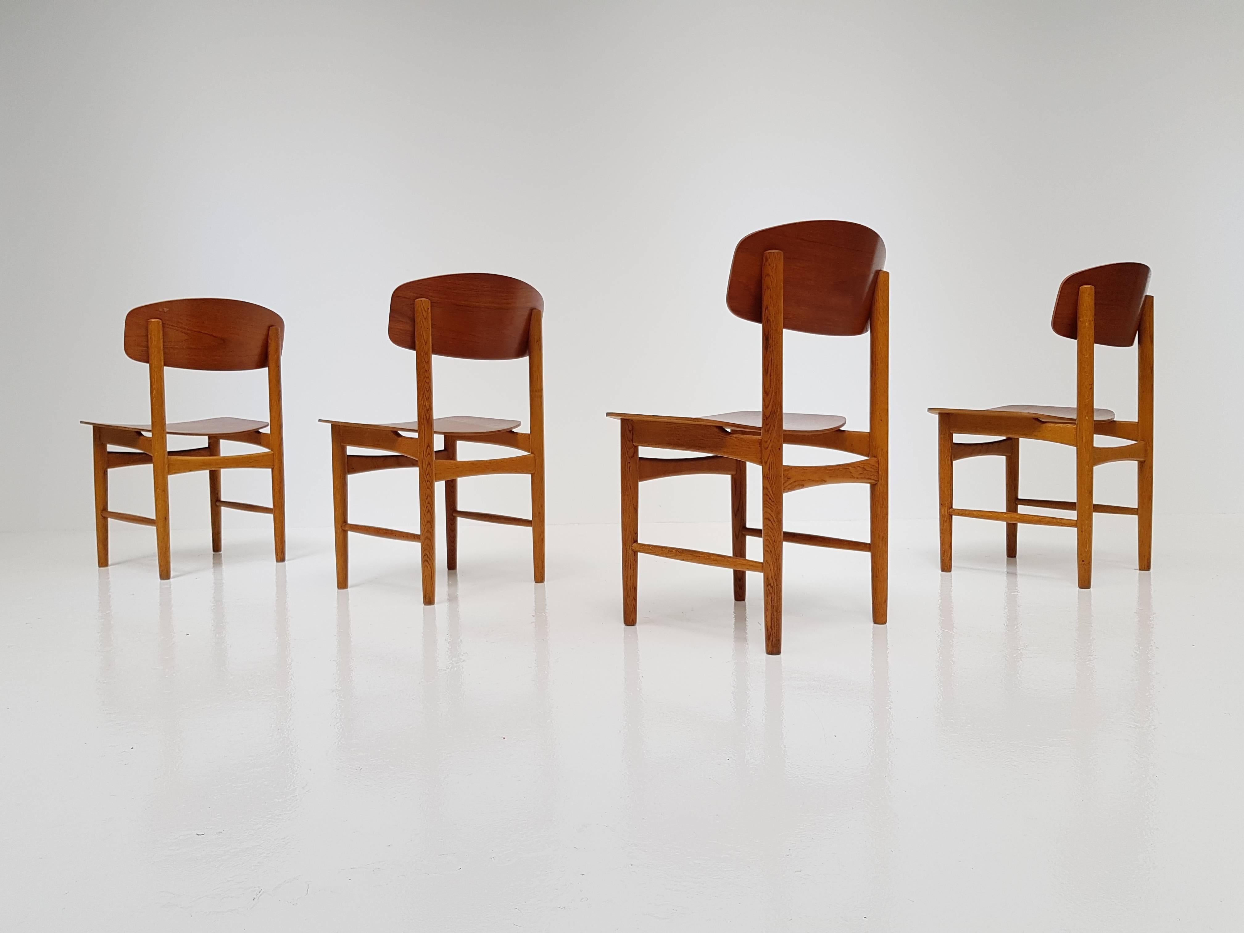 Model 122 Teak and Oak Dining Chairs by Børge Mogensen for Søborg, 1960s 1