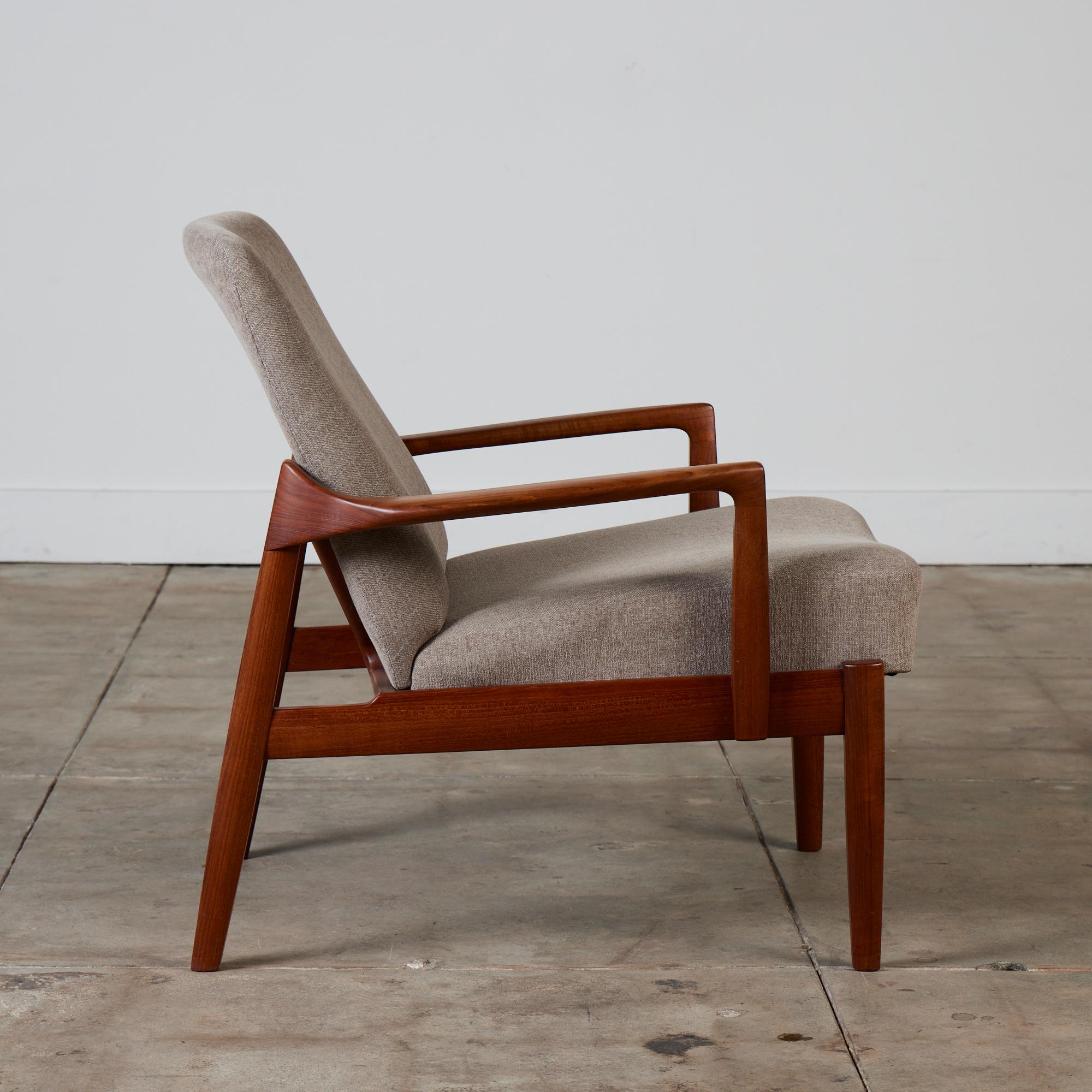 Scandinavian Modern Model 125 Lounge Chair by Tove & Edvard Kindt-Larsen for France & Son