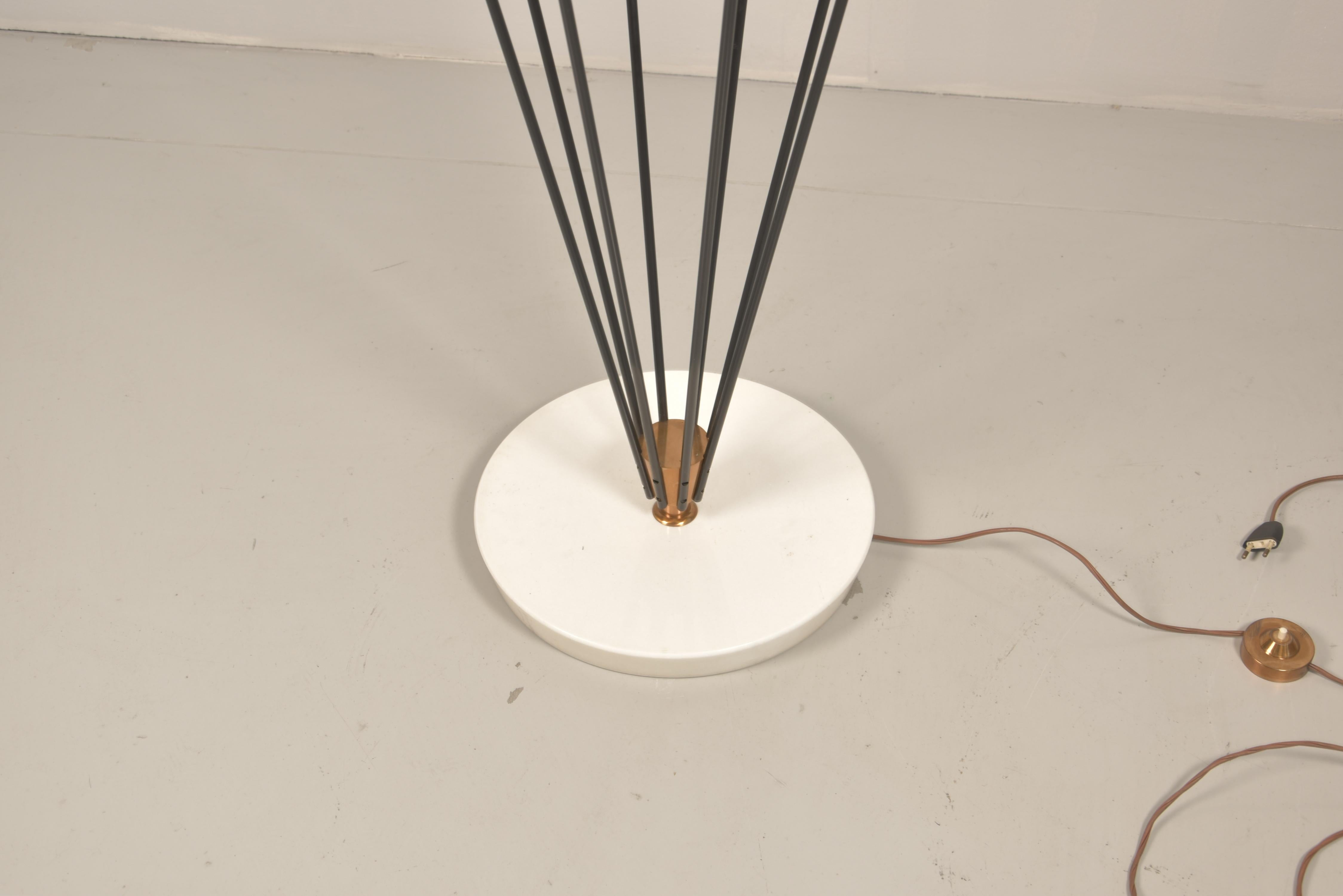 Model 12628 'Siluro' Floor Lamp by Angelo Lelli for Arredoluce, Italy, 1957 In Good Condition In Rovereta, SM