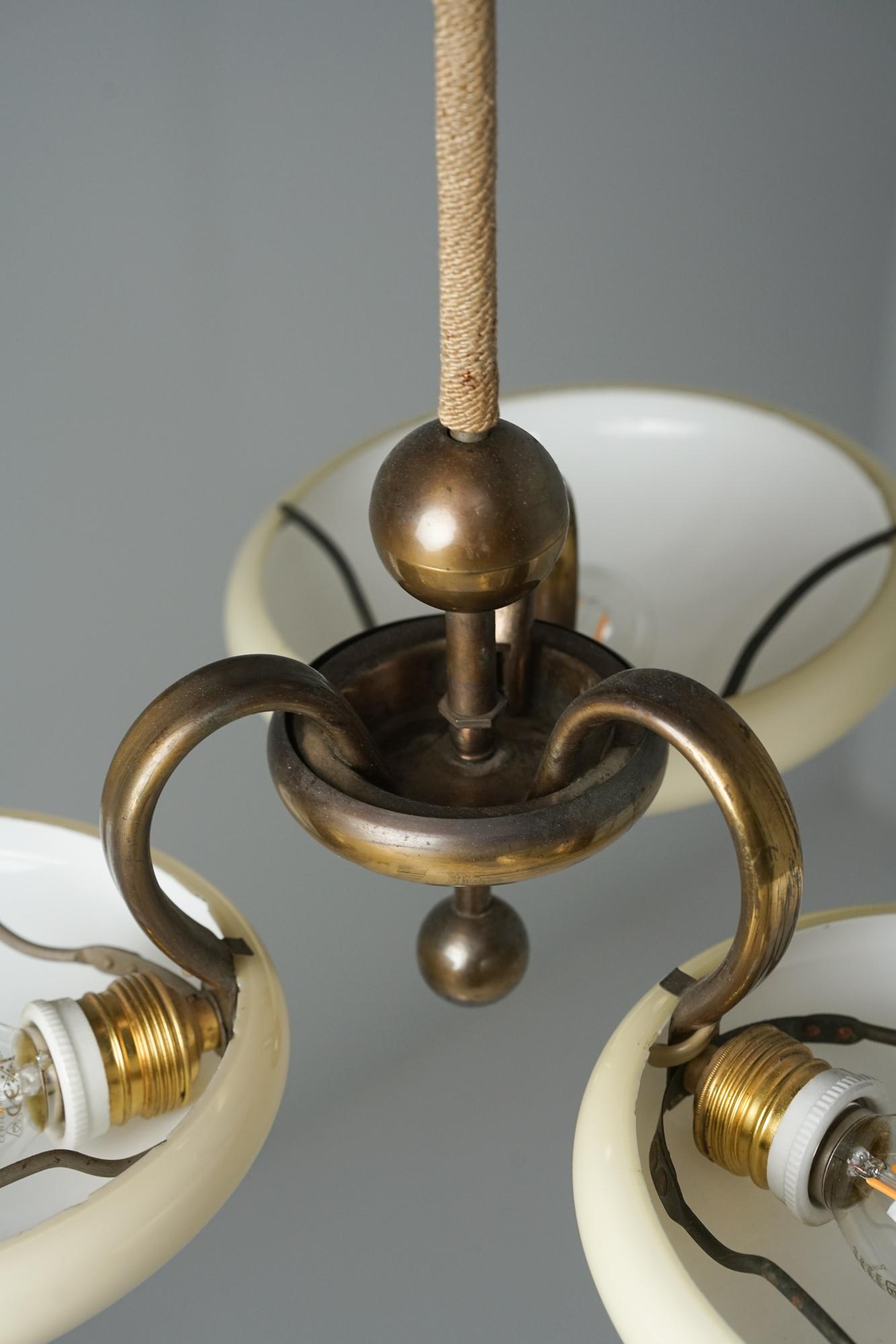 Colgante Art Decó Modelo 1425, Paavo Tynell, Taito Oy, años 1930/1940 en venta 1