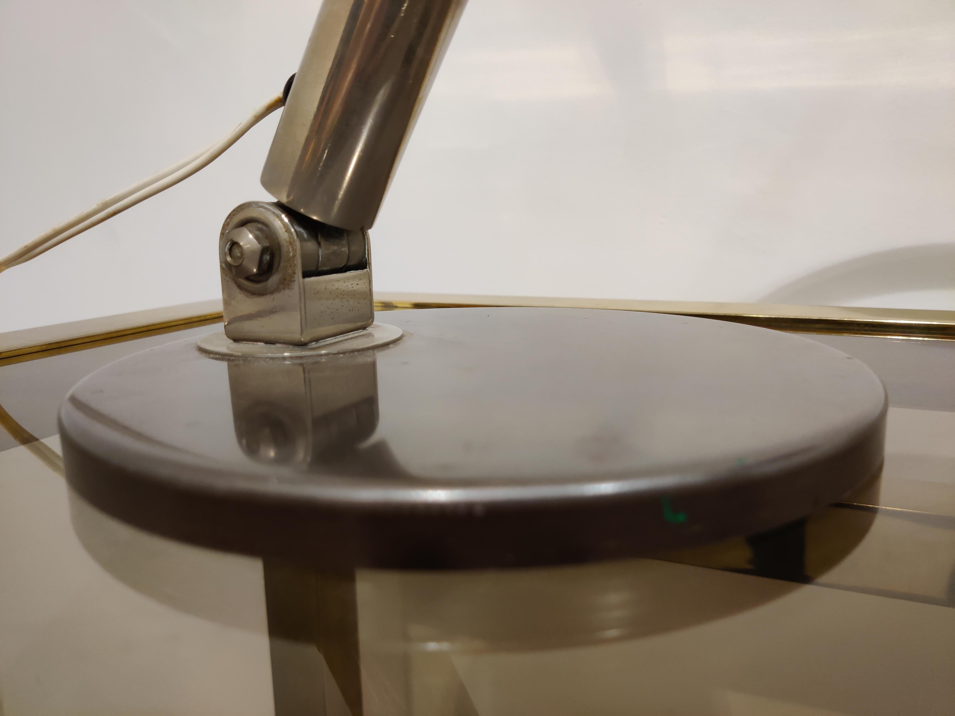 hala desk lamp