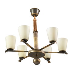 Lámpara de araña Model 1447, Paavo Tynell, Taito Oy, década de 1940