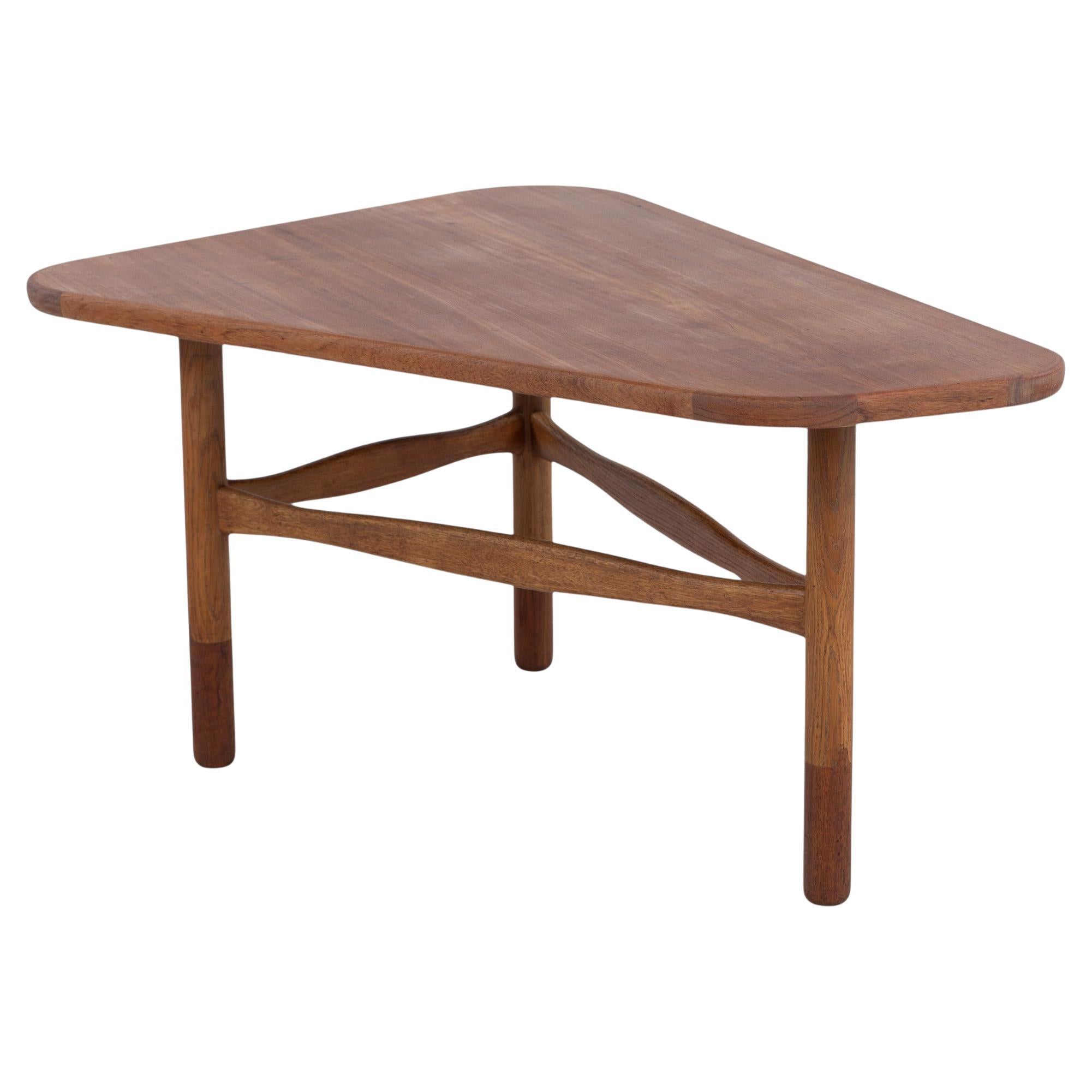 Modell 1450 - Couchtisch aus Teakholz von Yngve Ekström im Angebot