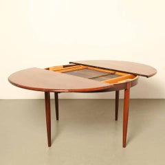 Table de salle à manger en bois de rose modèle 15 de Niels O. Møller pour Jl Møller Møbelfabrik