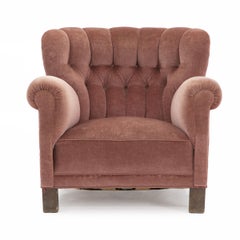 Model 1518 Large Armchair in Pink Velour. Made at Fritz Hansen, 1930s–40s
