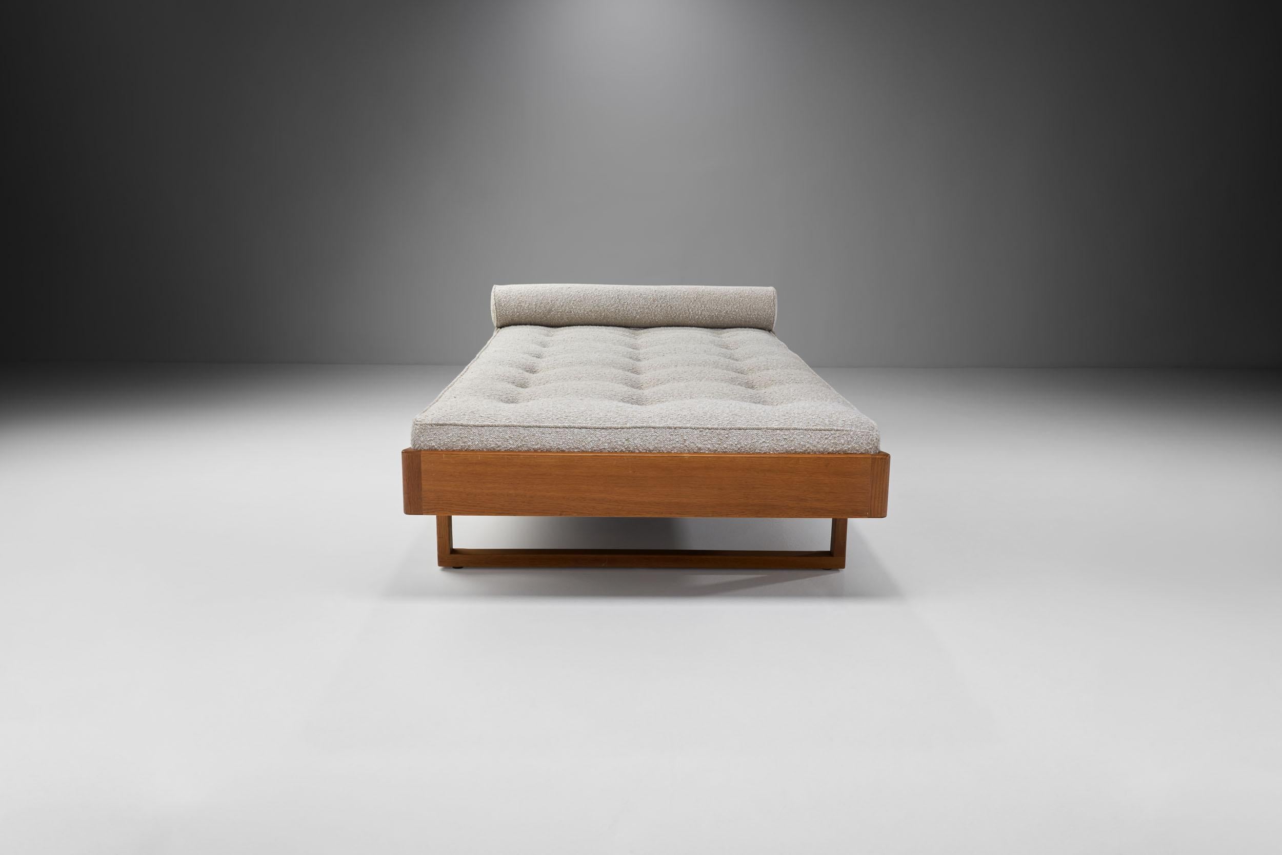 “Model 159” Daybed by Bernhard Pedersen & Søn, Denmark 1960s In Good Condition For Sale In Utrecht, NL
