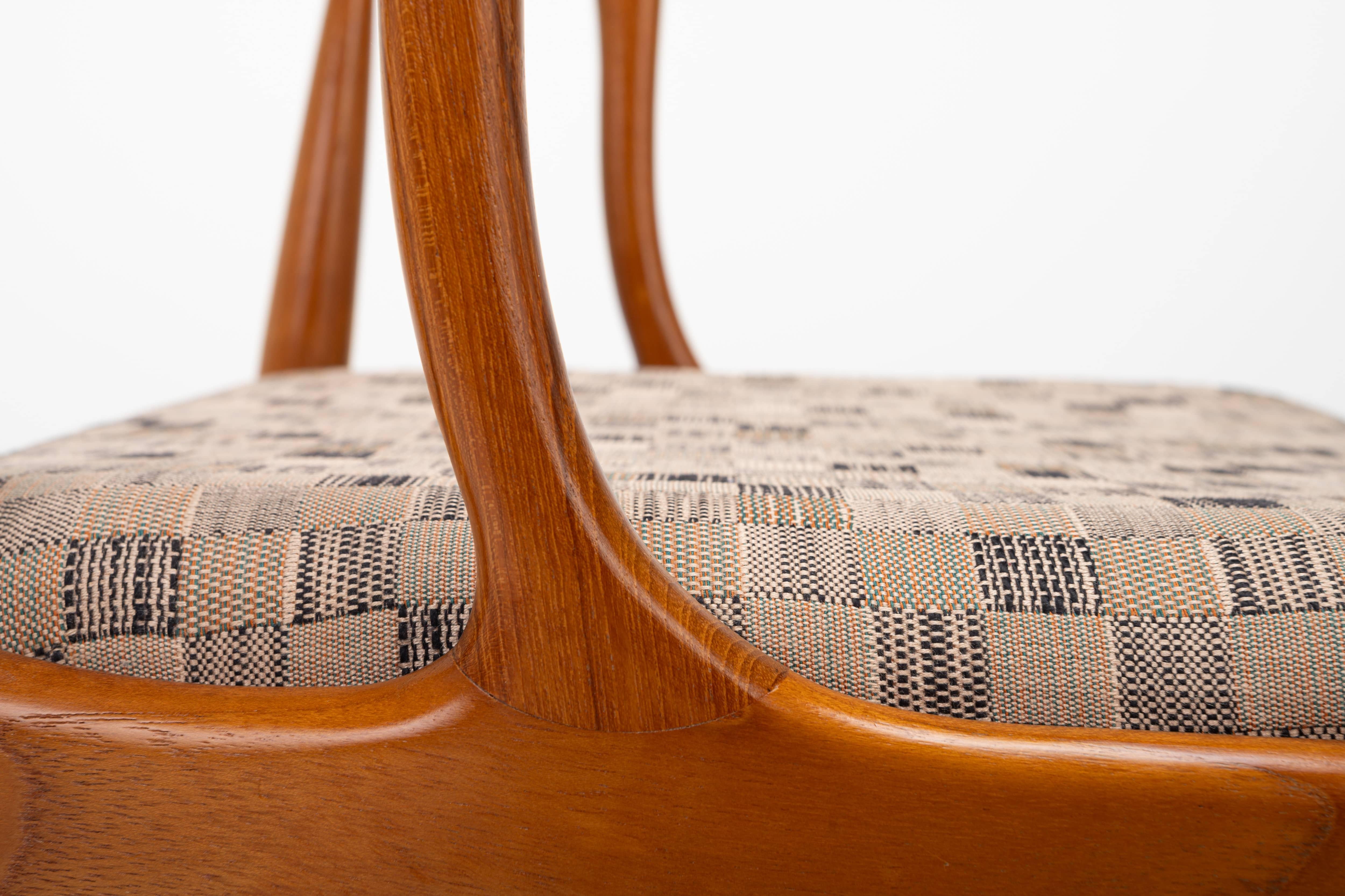 Model 16 Dining Chairs by Johannes Andersen for Uldum Mobelfabrik, Denmark, 1960 4