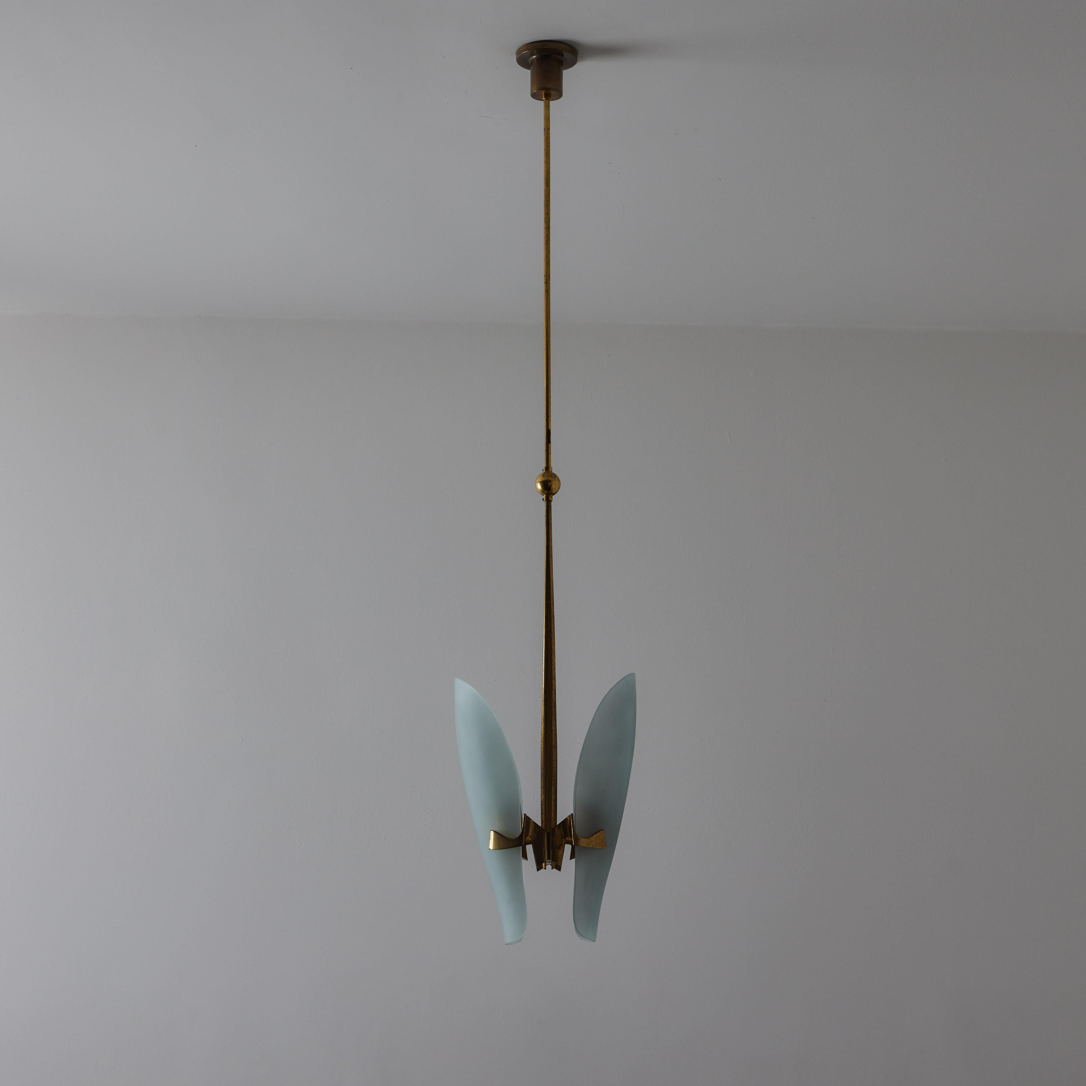 Mid-Century Modern Lampe à suspension modèle 1636 de Max Ingrand pour Fontana Arte en vente