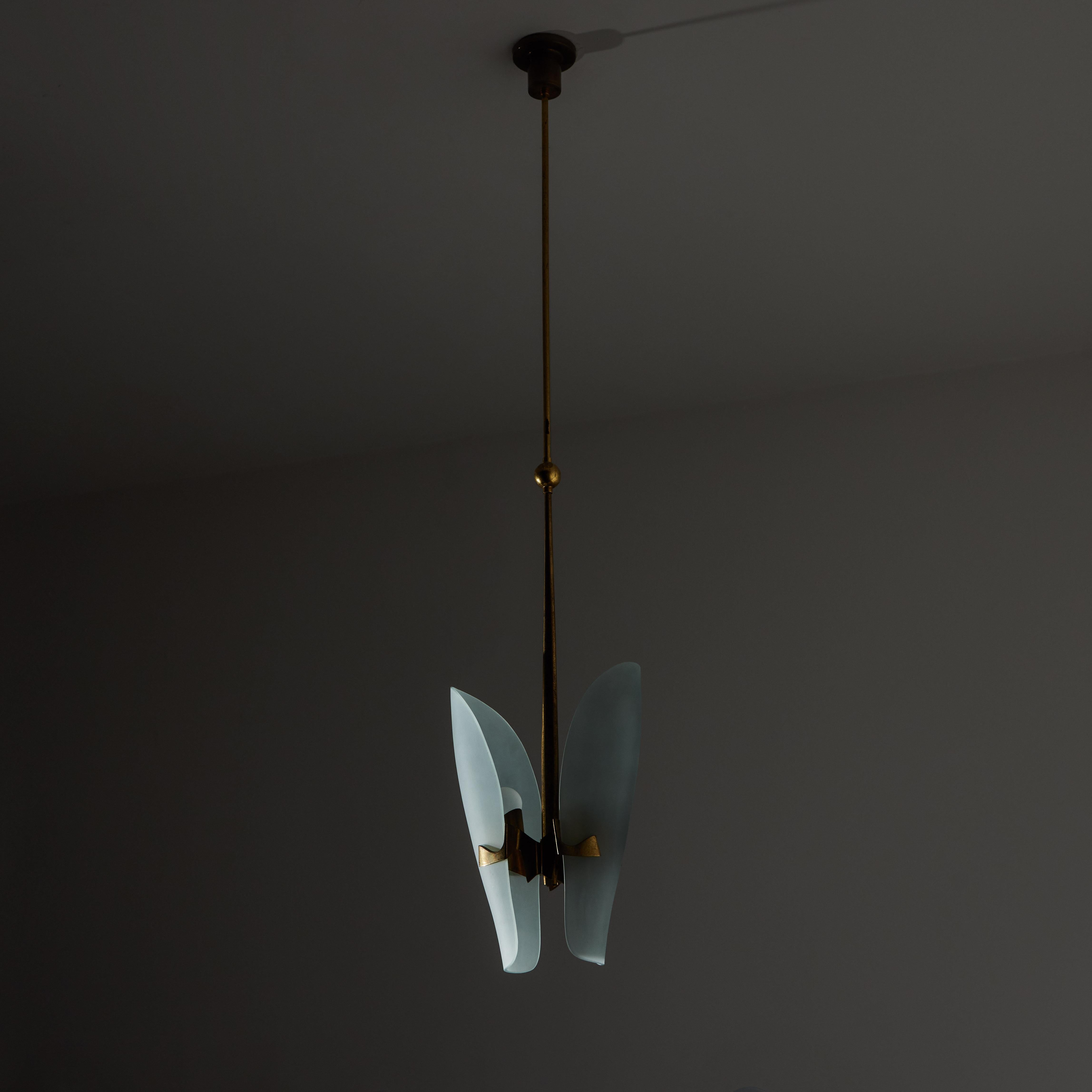 Brass Model 1636 Pendant by Max Ingrand for Fontana Arte For Sale
