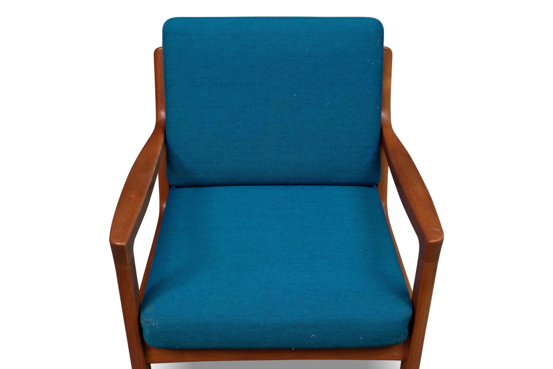 Model 166 Senator Lounge Chair by Ole Wanscher In Good Condition For Sale In Berkeley, CA