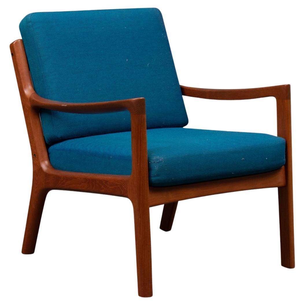 Model 166 Senator Lounge Chair by Ole Wanscher For Sale