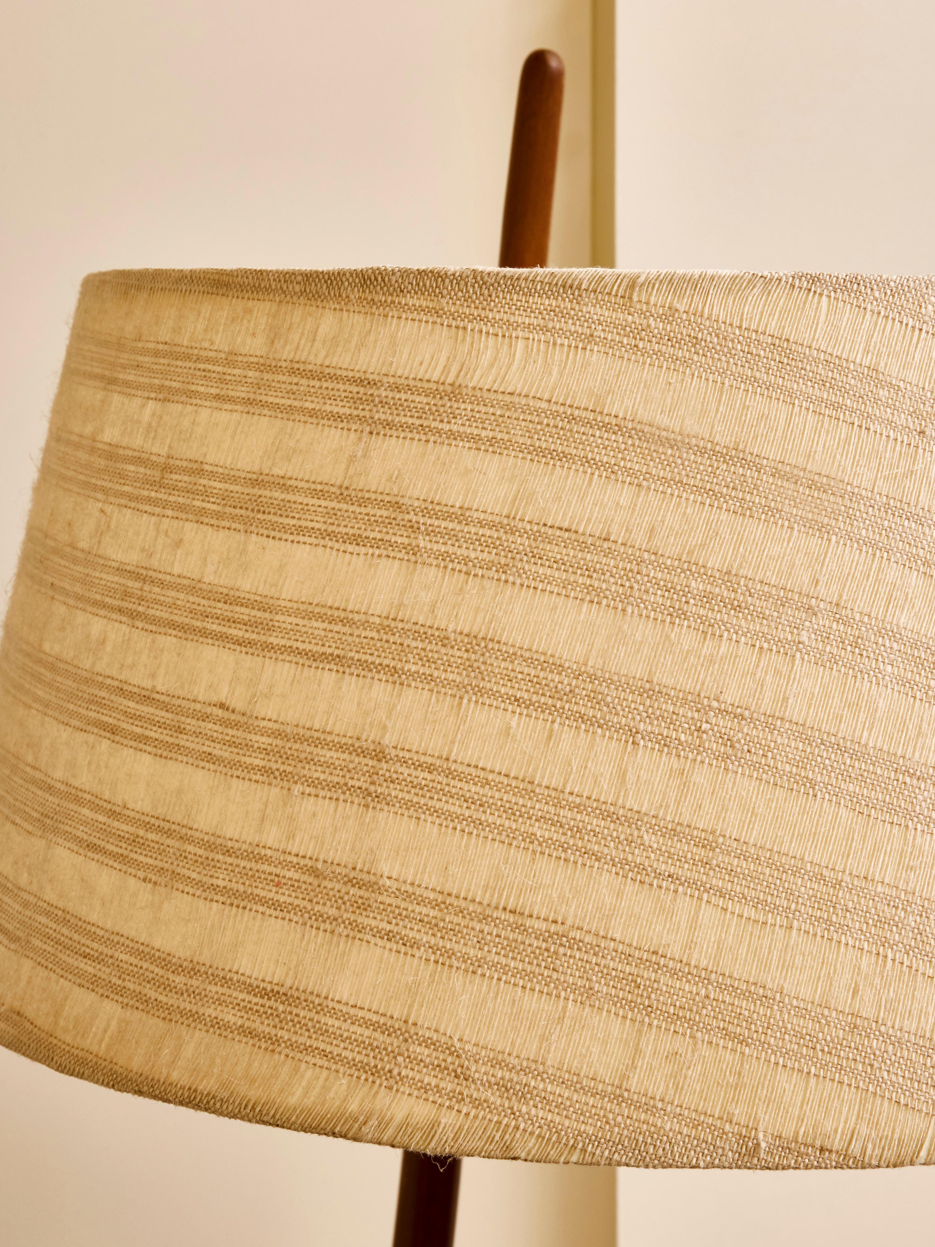 Lámpara de pie Model 167.A82 de Rispal, Francia, años 50 Madera en venta