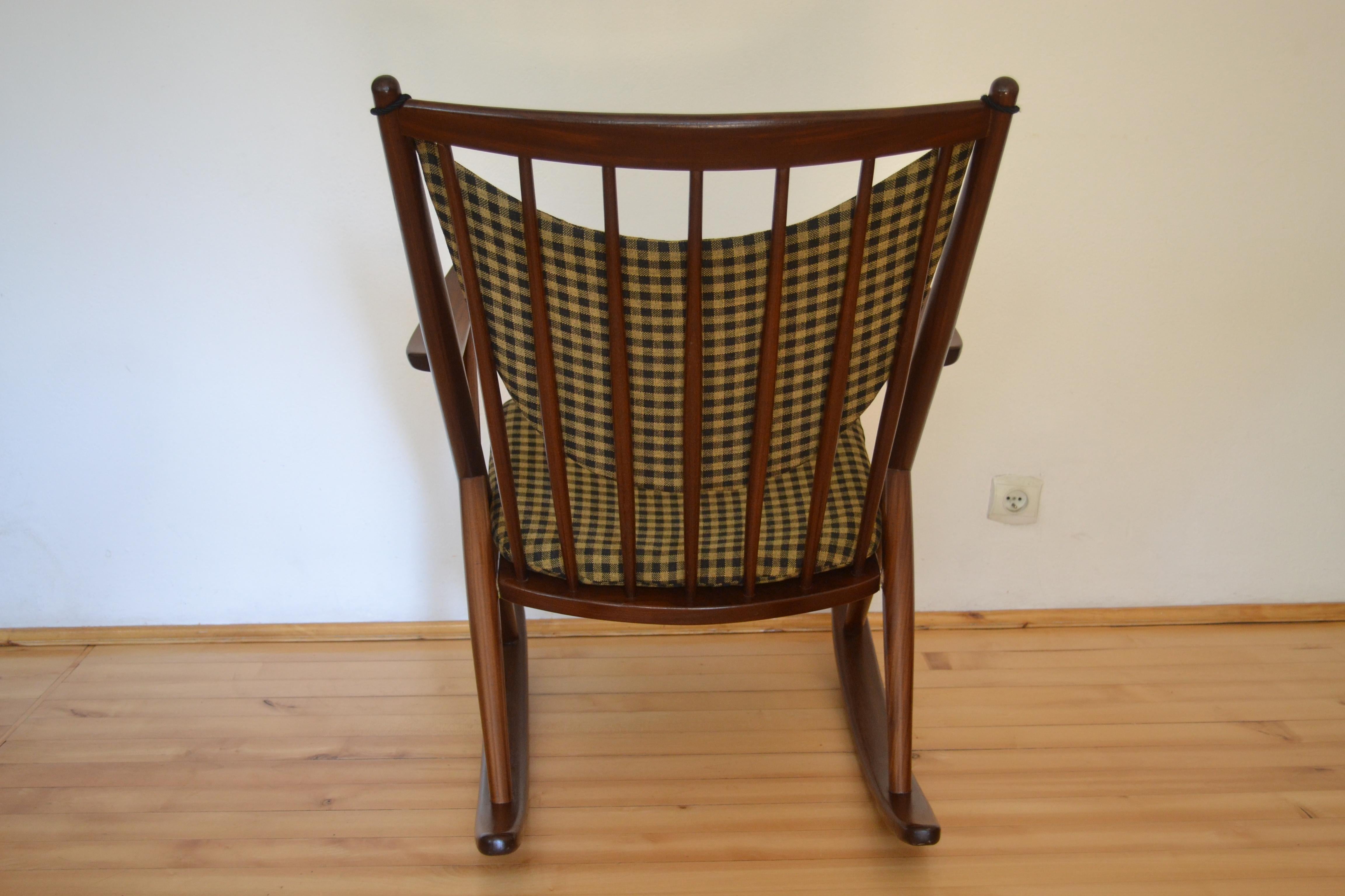 Model 182 Rocking Chair by Frank Reenskaug for Bramin, 1960s In Good Condition In Mazowieckie, PL