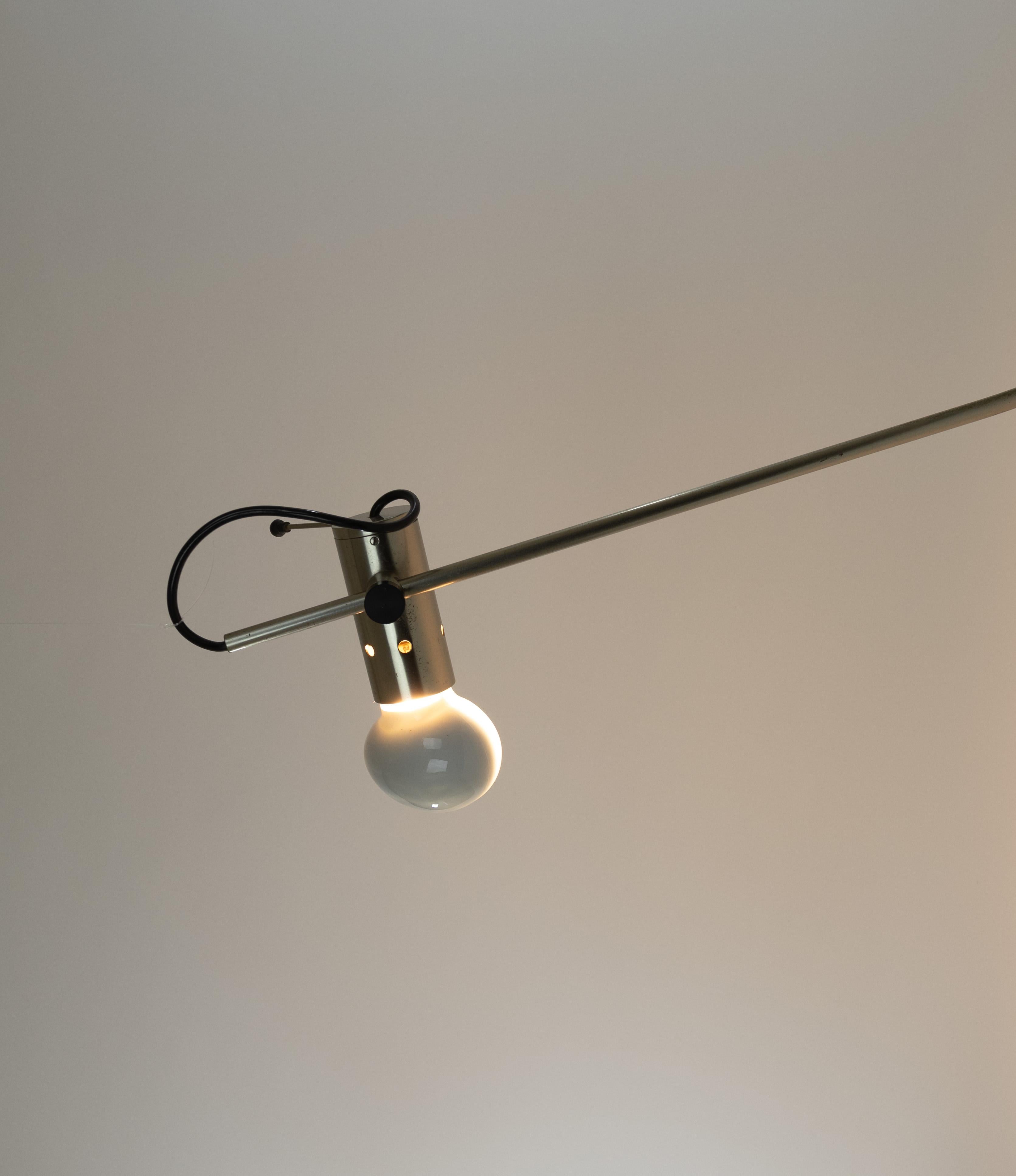 Mid-20th Century Model 194 Wall Lamp by Tito Agnoli for O-Luce, 1950s For Sale