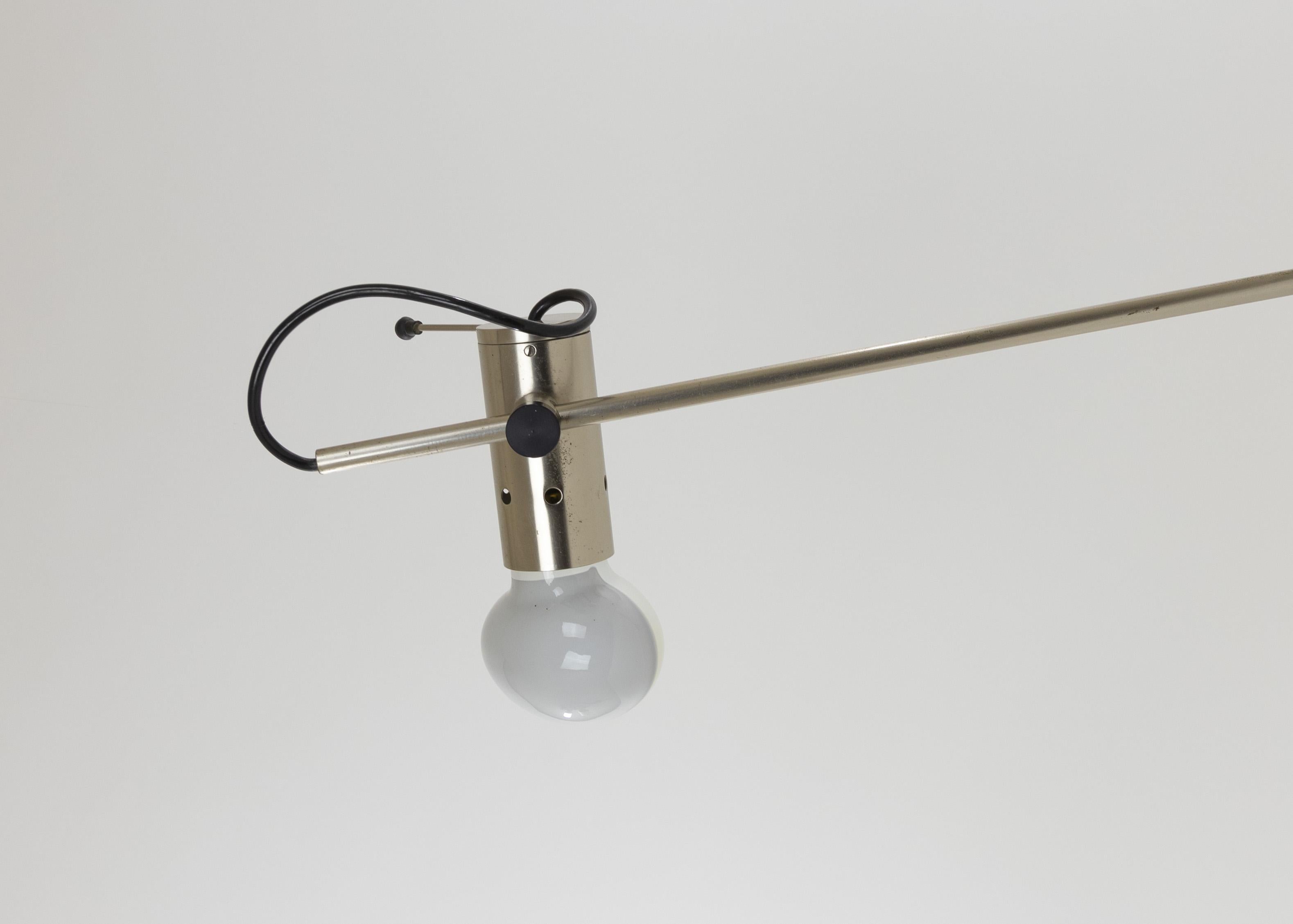 Model 194 Wall Lamp by Tito Agnoli for O-Luce, 1950s For Sale 1
