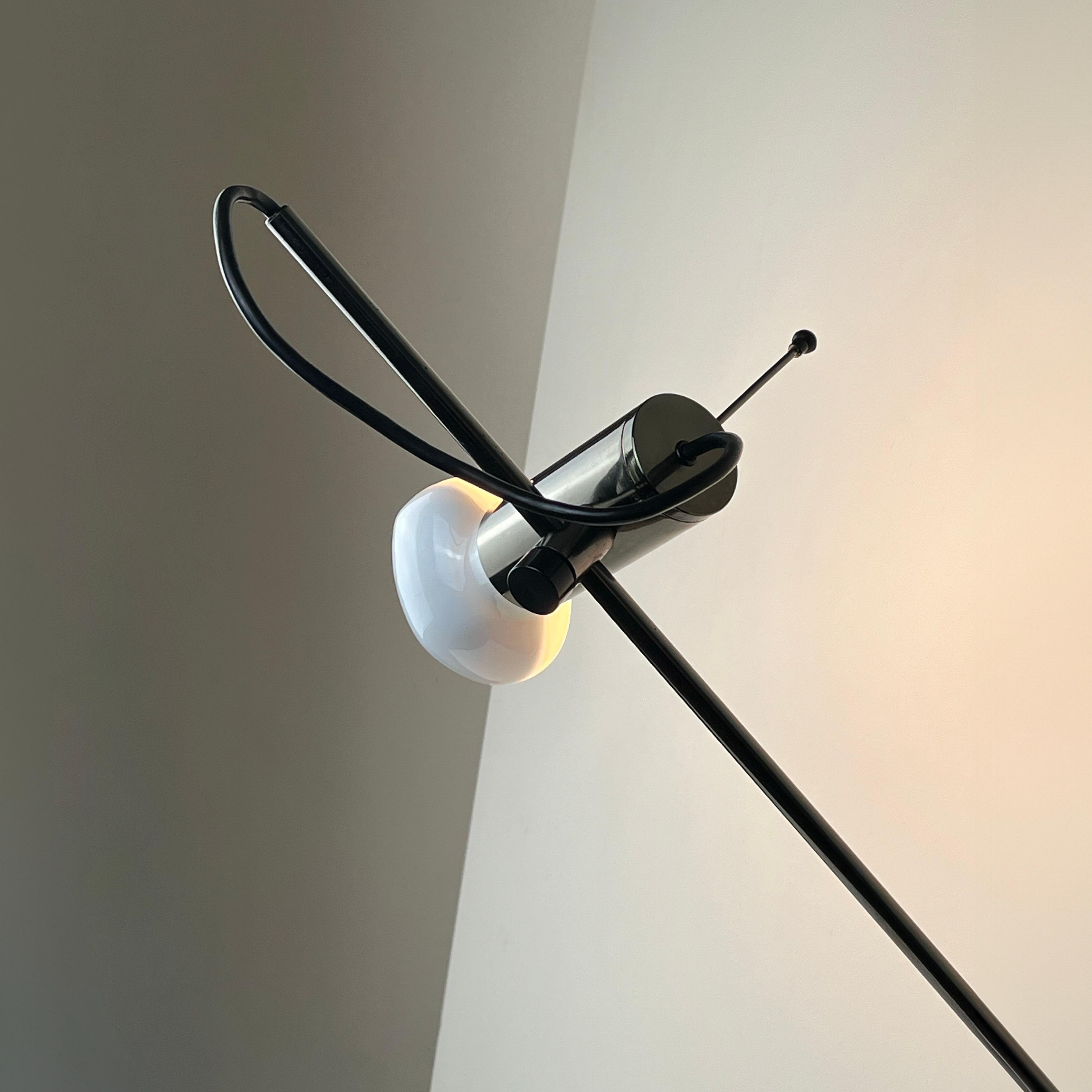 Model 194 wall light by Tito Agnoli for Oluce, Italy, 1950s For Sale 1