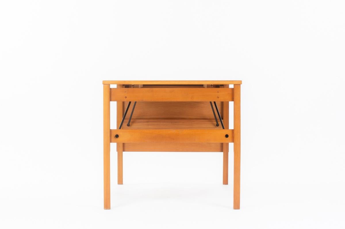 Model 200 dining table by Alain Richard for Meuble TV, 1954 In Good Condition For Sale In JASSANS-RIOTTIER, FR